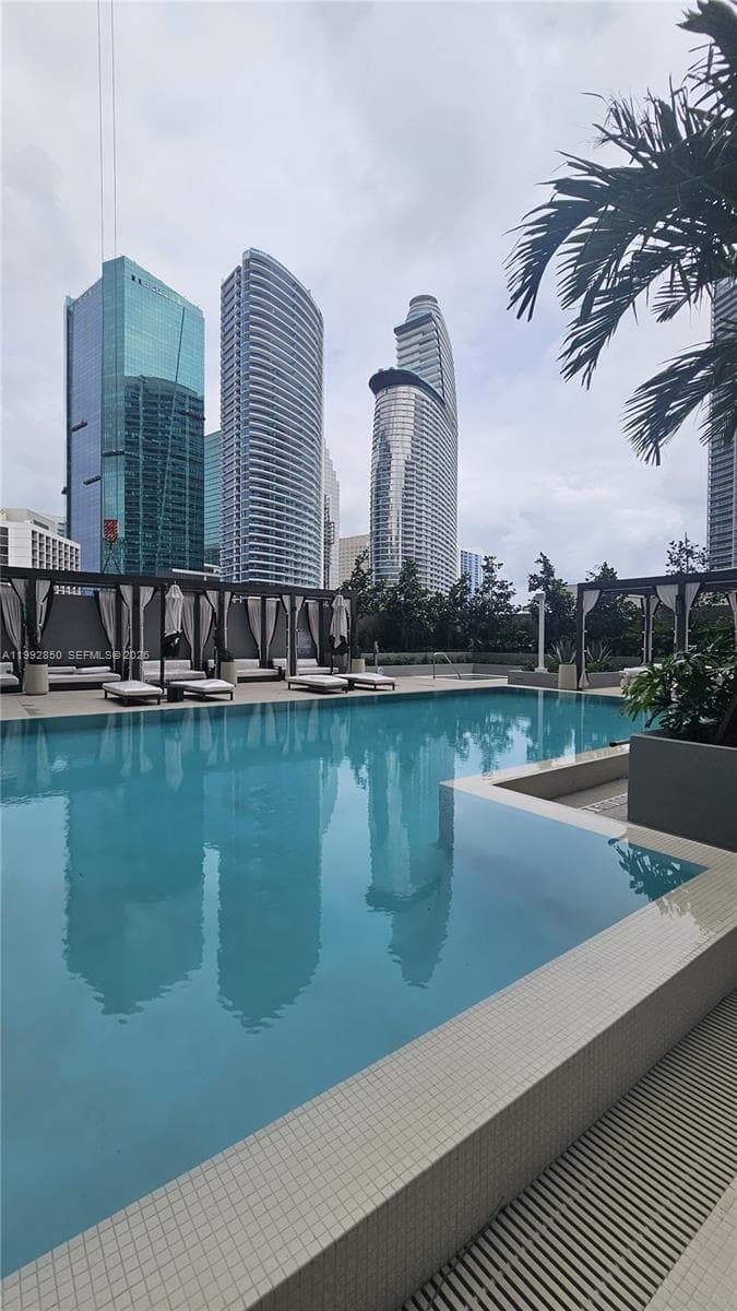 77 SE 5th Street # 2914, Miami FL 33131 — 35