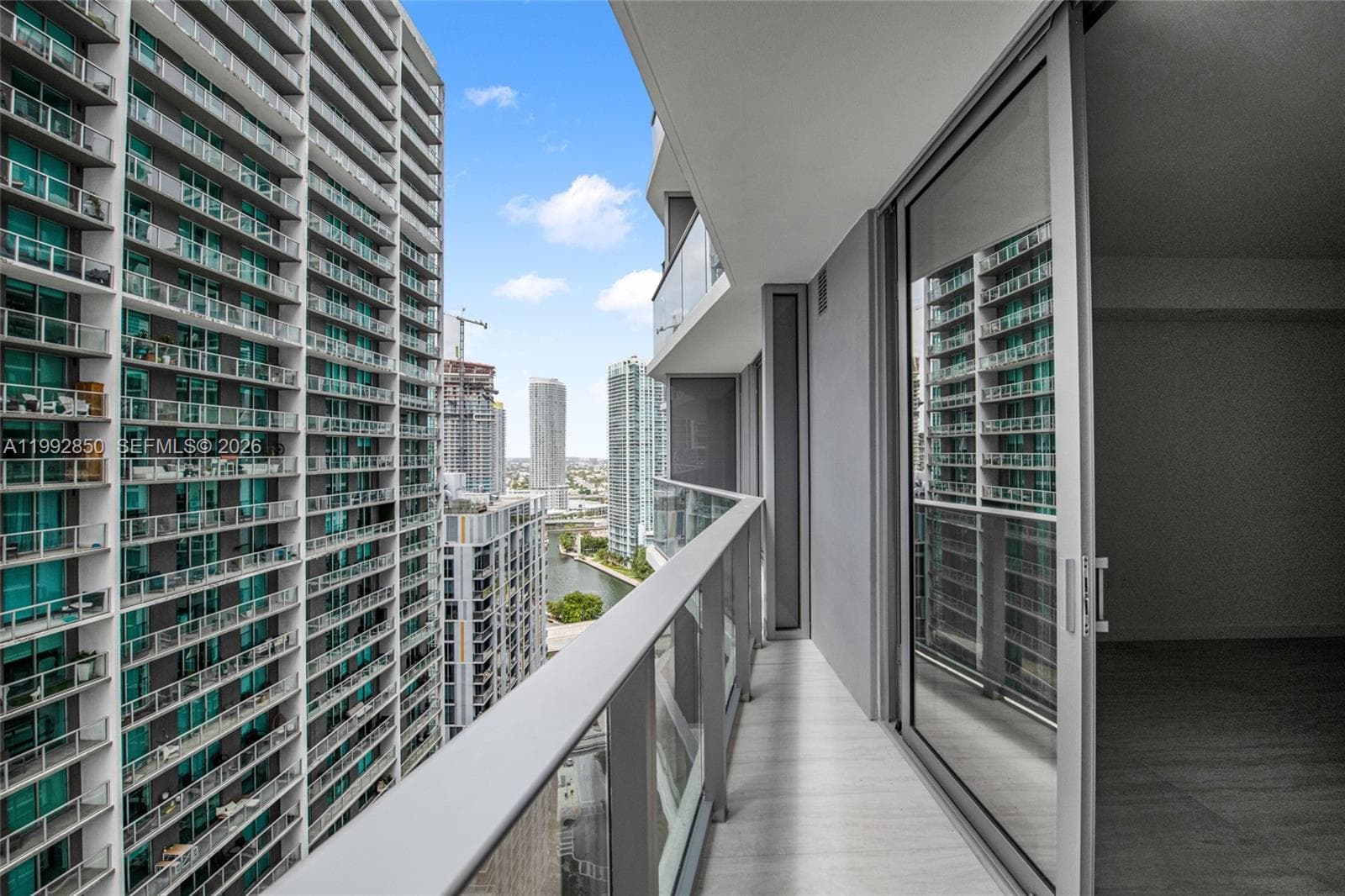 77 SE 5th Street # 2914, Miami FL 33131 — 31