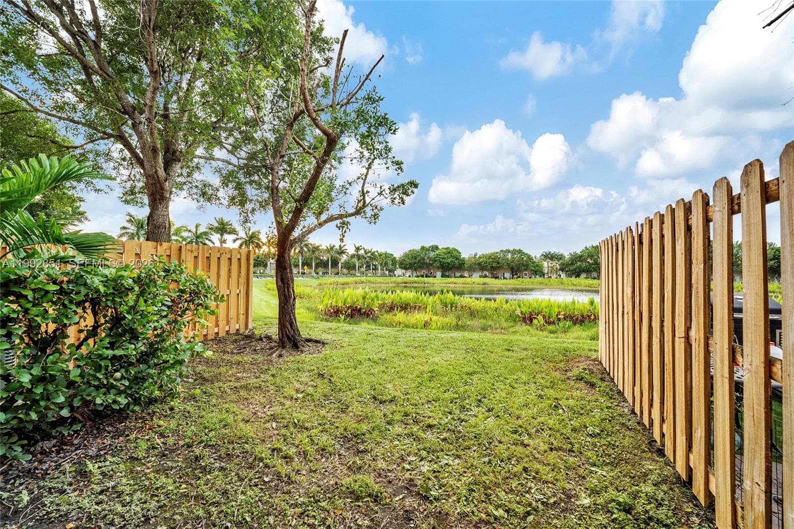 2411 SE 14th St, Homestead FL 33035 — 33