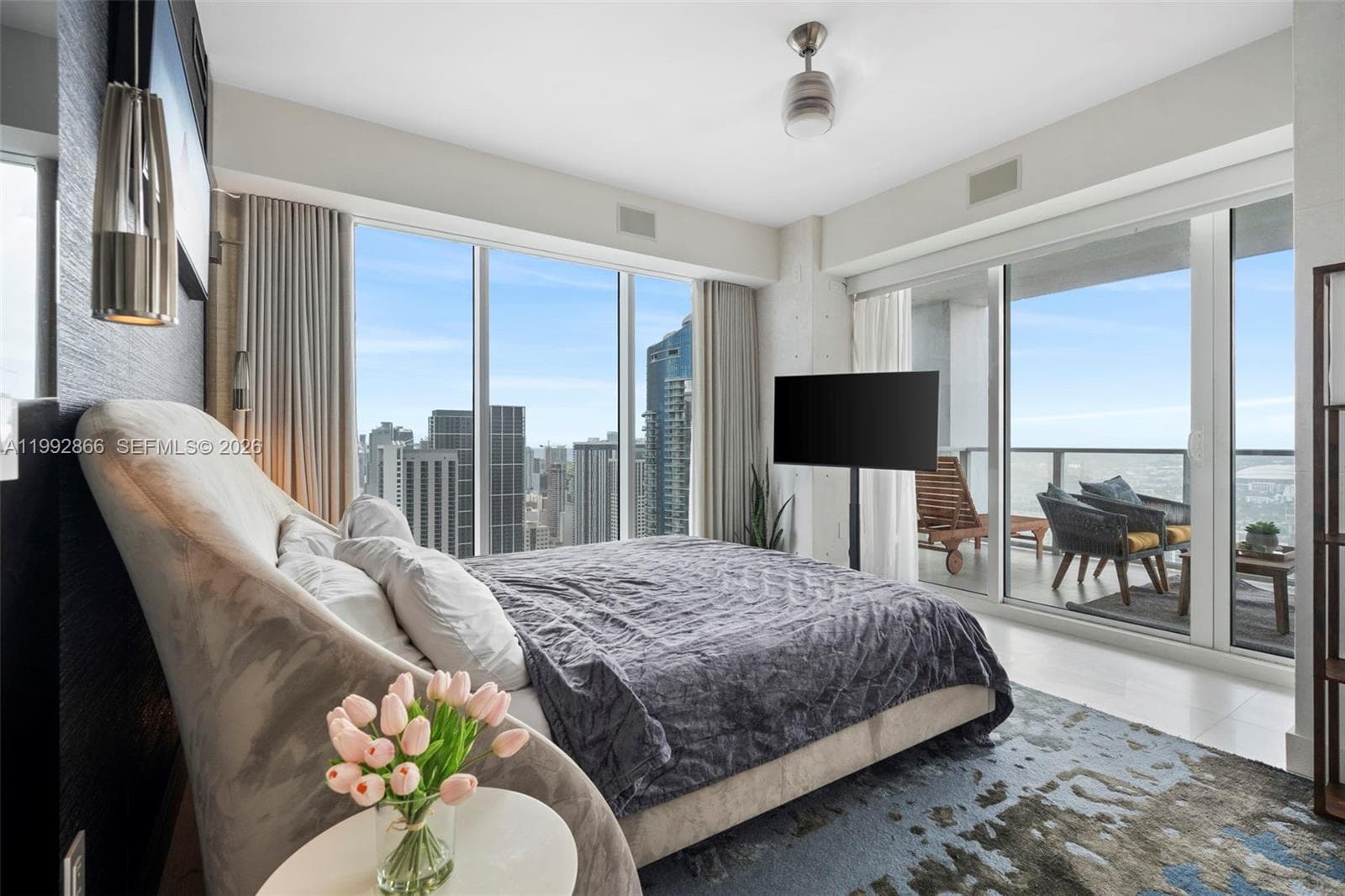 1040 Biscayne Blvd # 4607, Miami FL 33132 — 9