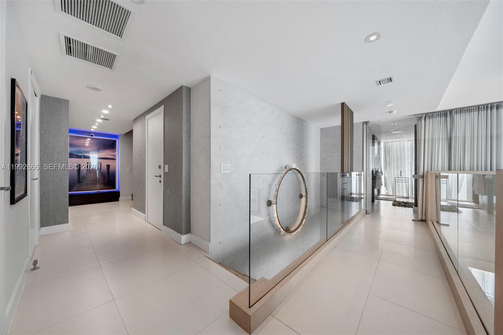 1040 Biscayne Blvd # 4607, Miami FL 33132 — 19