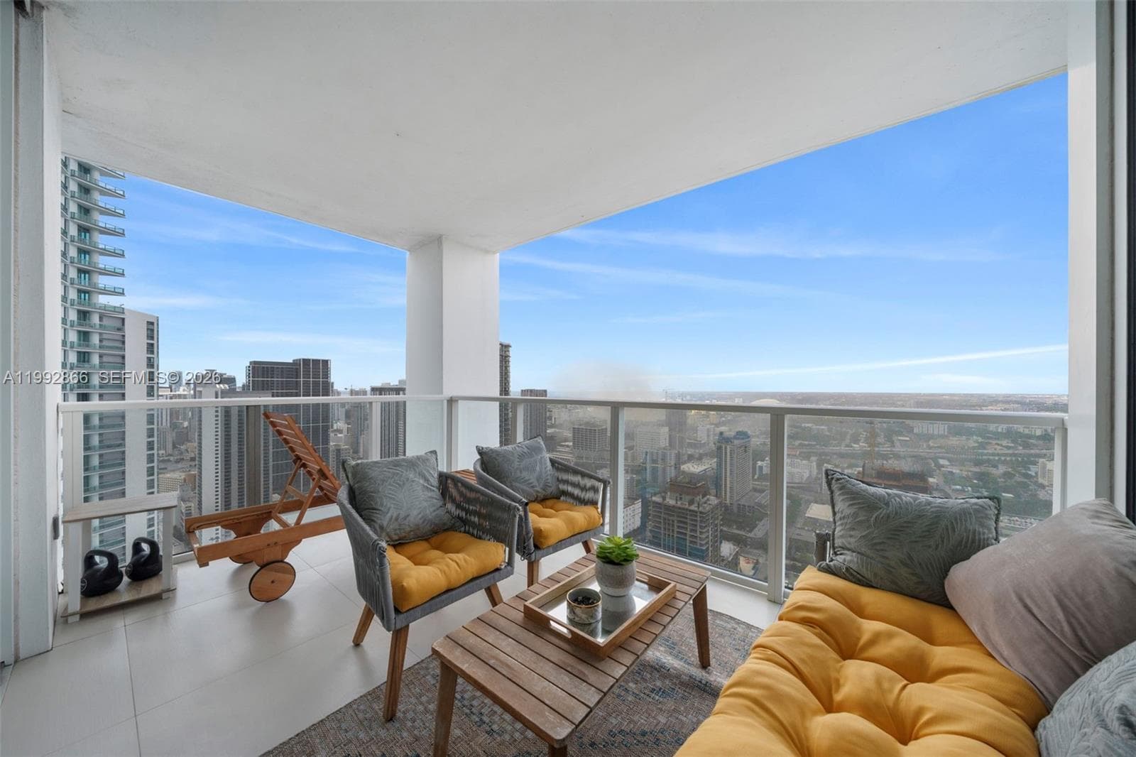 1040 Biscayne Blvd # 4607, Miami FL 33132 — 21