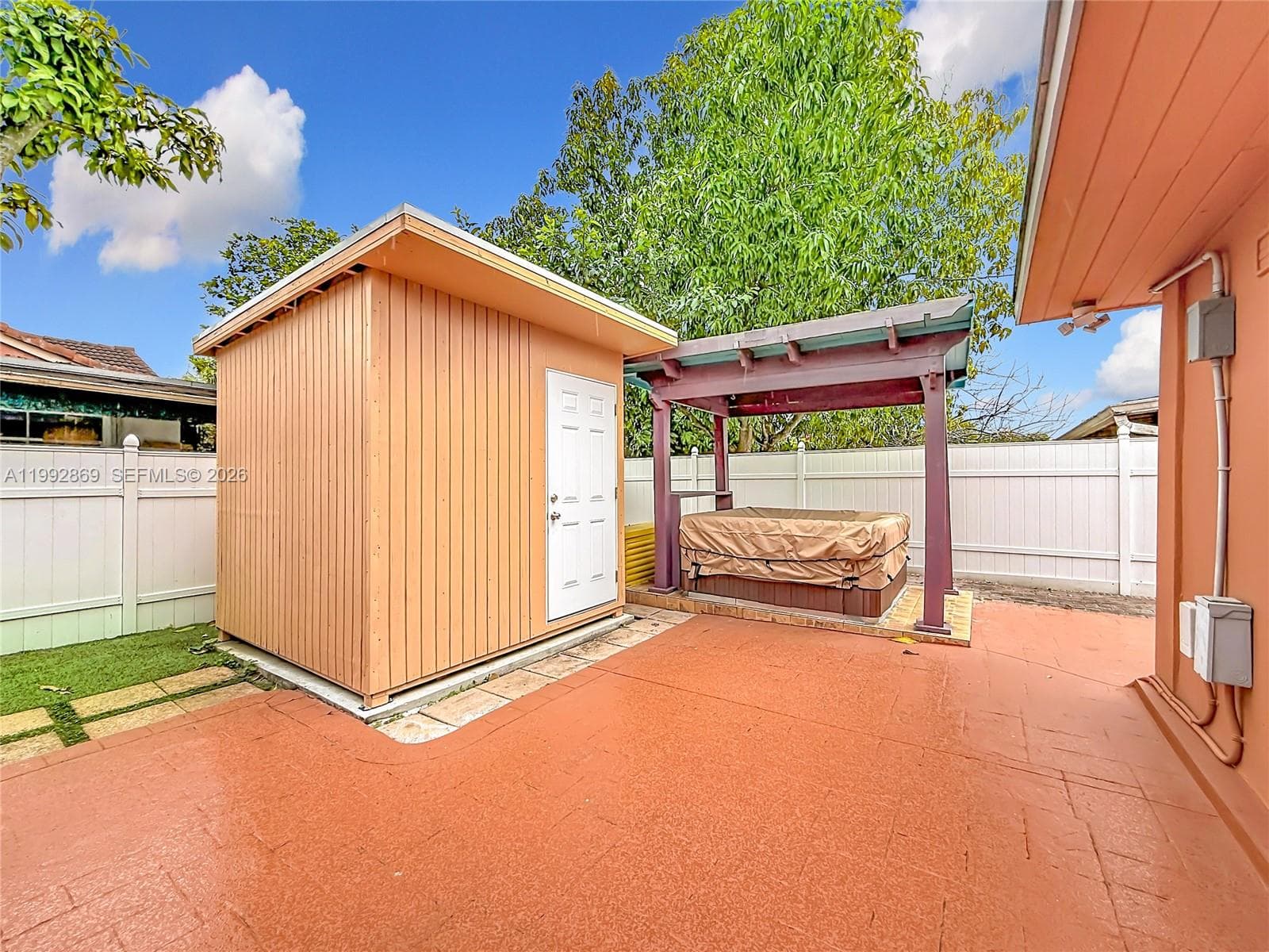 1163 NW 134th Pl, Miami FL 33182 — 42