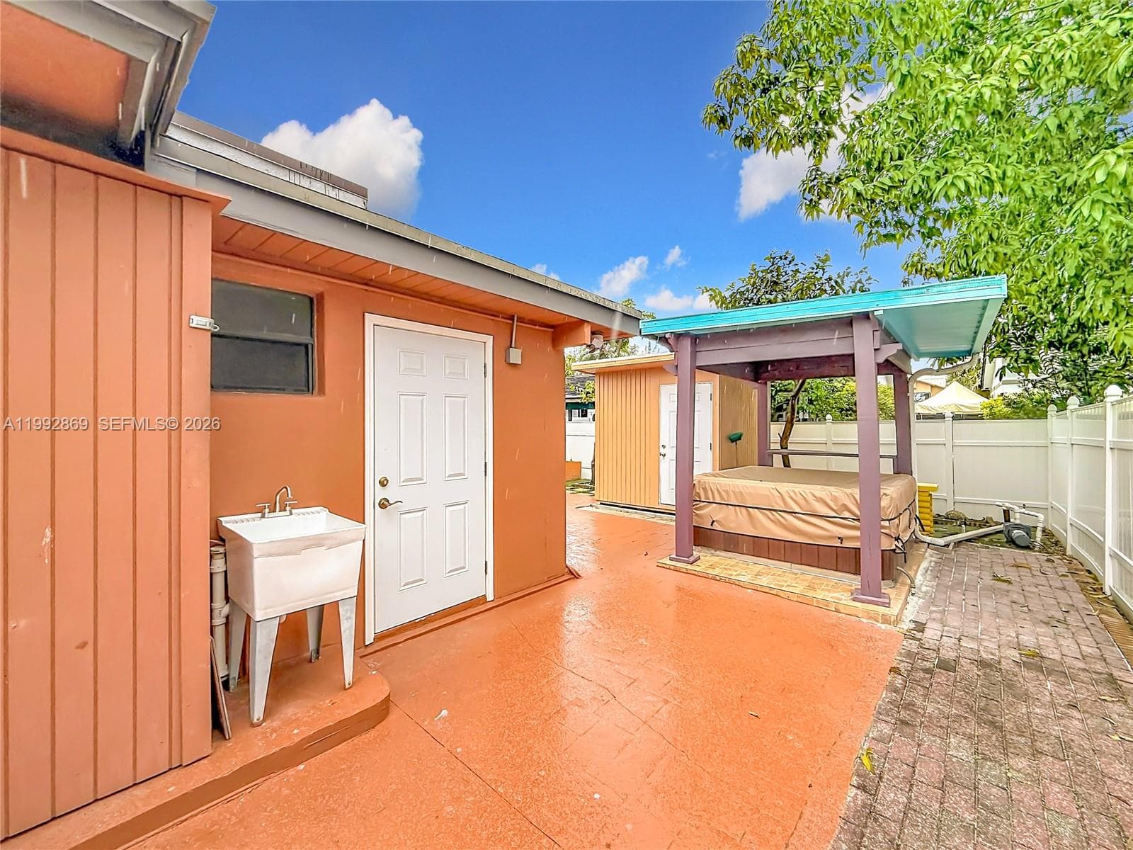 1163 NW 134th Pl, Miami FL 33182 — 44