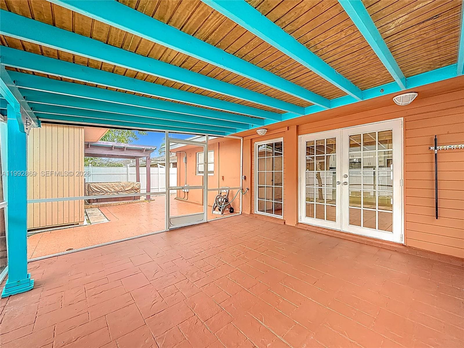 1163 NW 134th Pl, Miami FL 33182 — 40