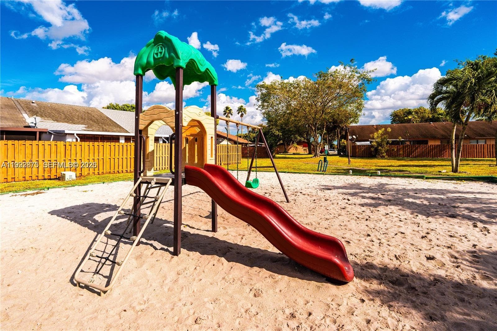 6722 NW 192nd Ln, Hialeah FL 33015 — 47