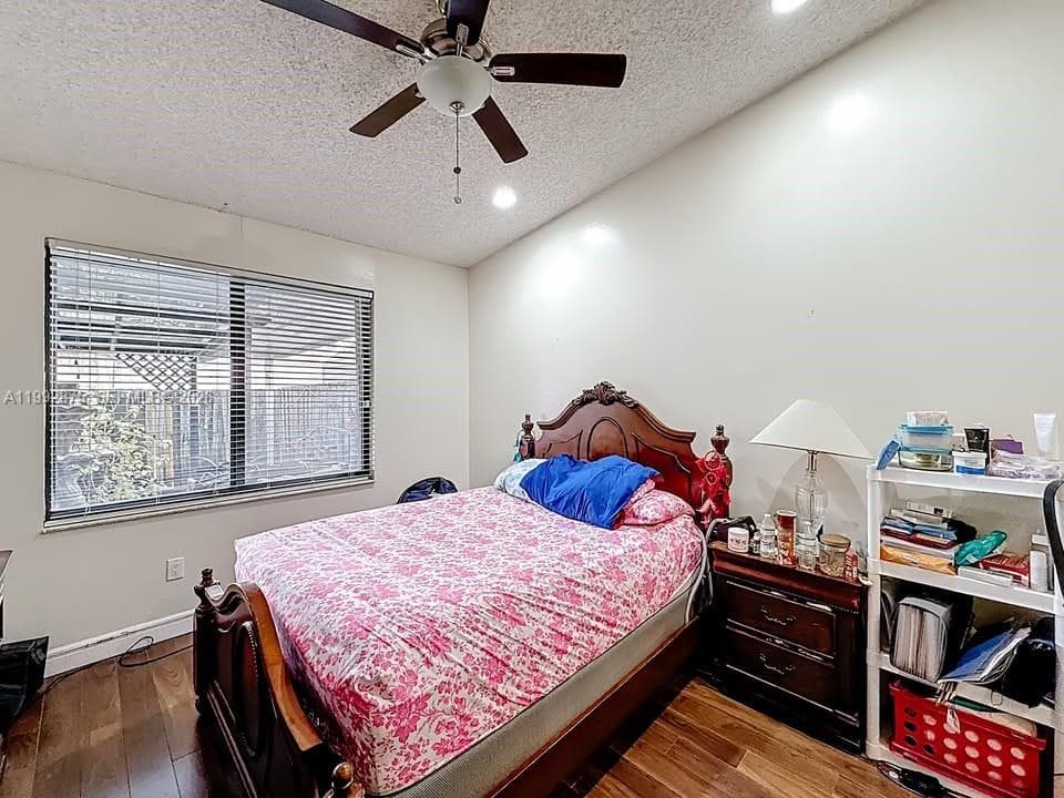 6722 NW 192nd Ln, Hialeah FL 33015 — 14