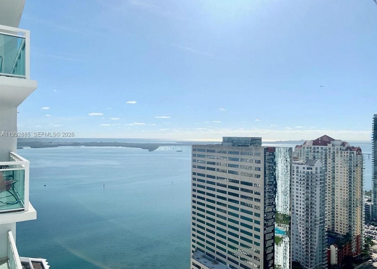950 Brickell Bay Dr # 3807, Miami FL 33131 — 1