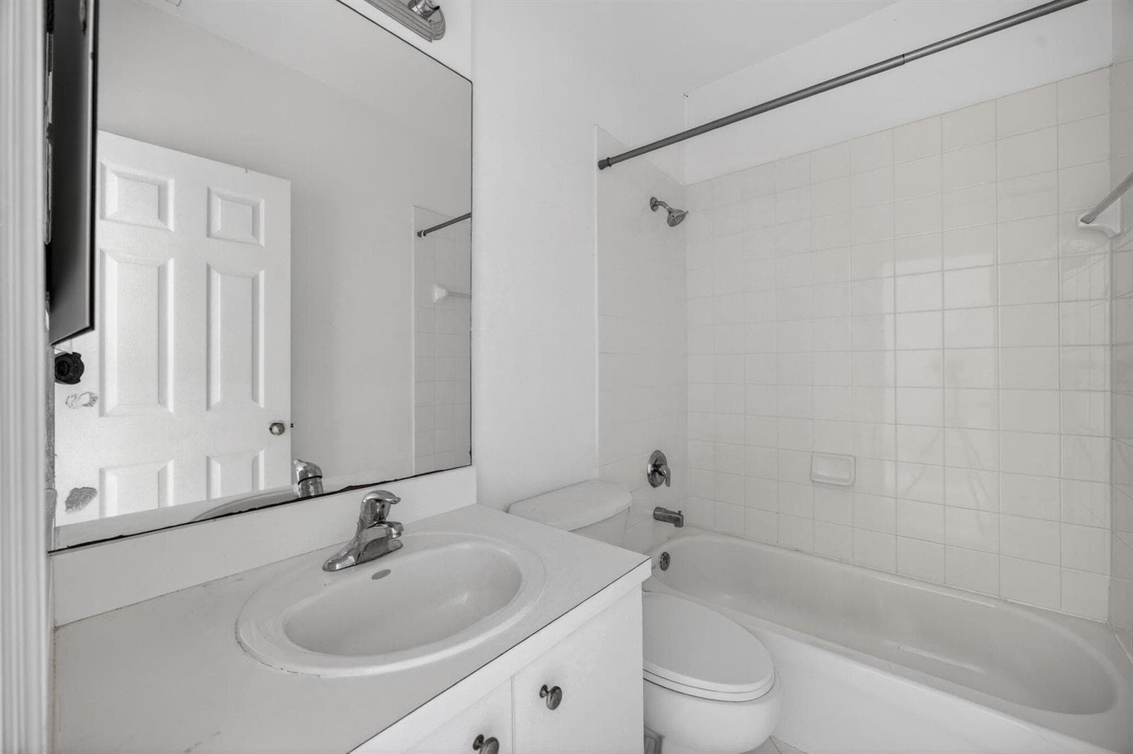 1575 NE 33rd Avenue Unit 105, Homestead FL 33033 — 30