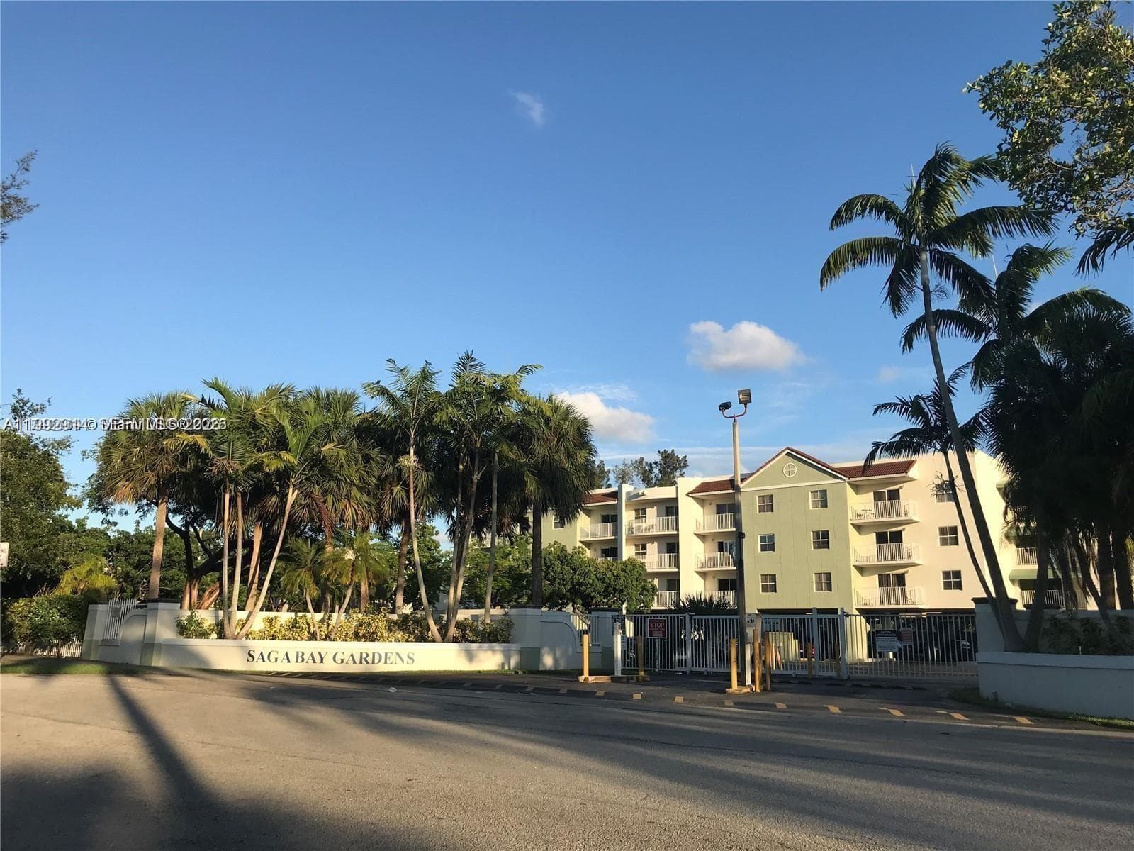8240 SW 210th St # 319, Cutler Bay FL 33189 — 2