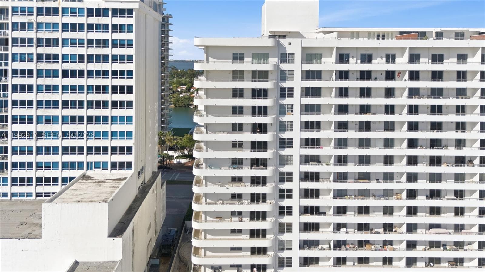 5555 Collins Ave # 12N, Miami Beach FL 33140 — 8