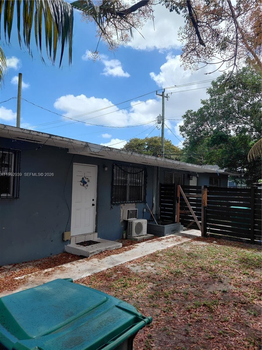 1262 - 1264 NW 46th St, Miami FL 33142 — 2