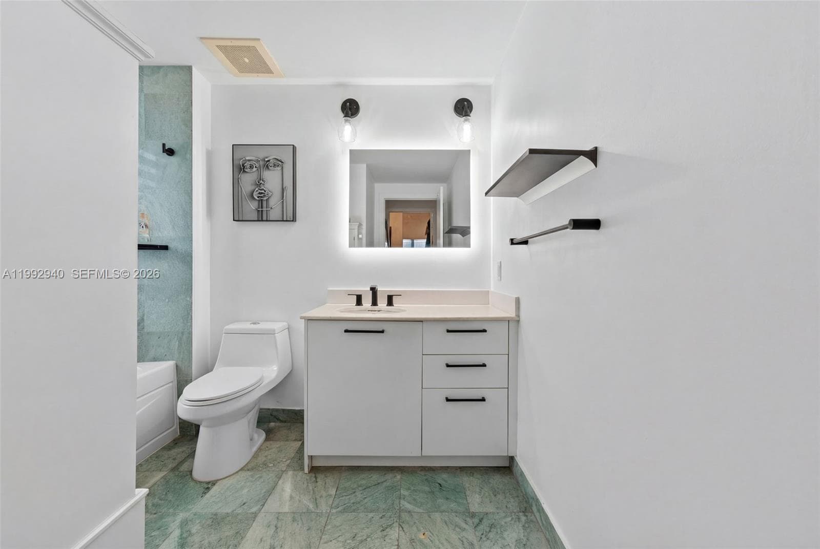 1050 Brickell Ave # 2510, Miami FL 33131 — 13