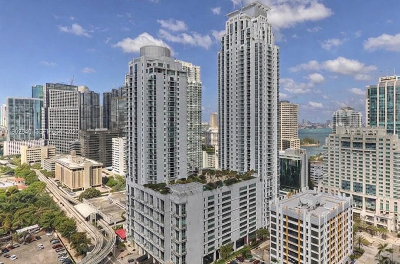 1050 Brickell Ave # 2510, Miami FL 33131 — 17