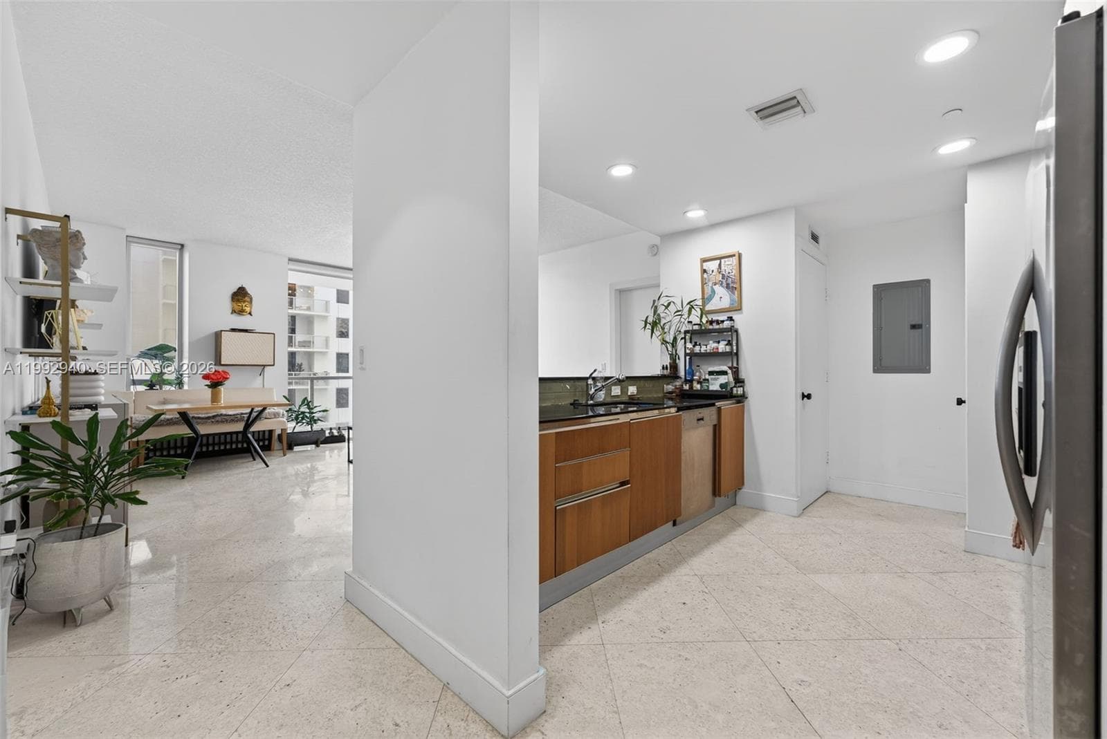 1050 Brickell Ave # 2510, Miami FL 33131 — 7