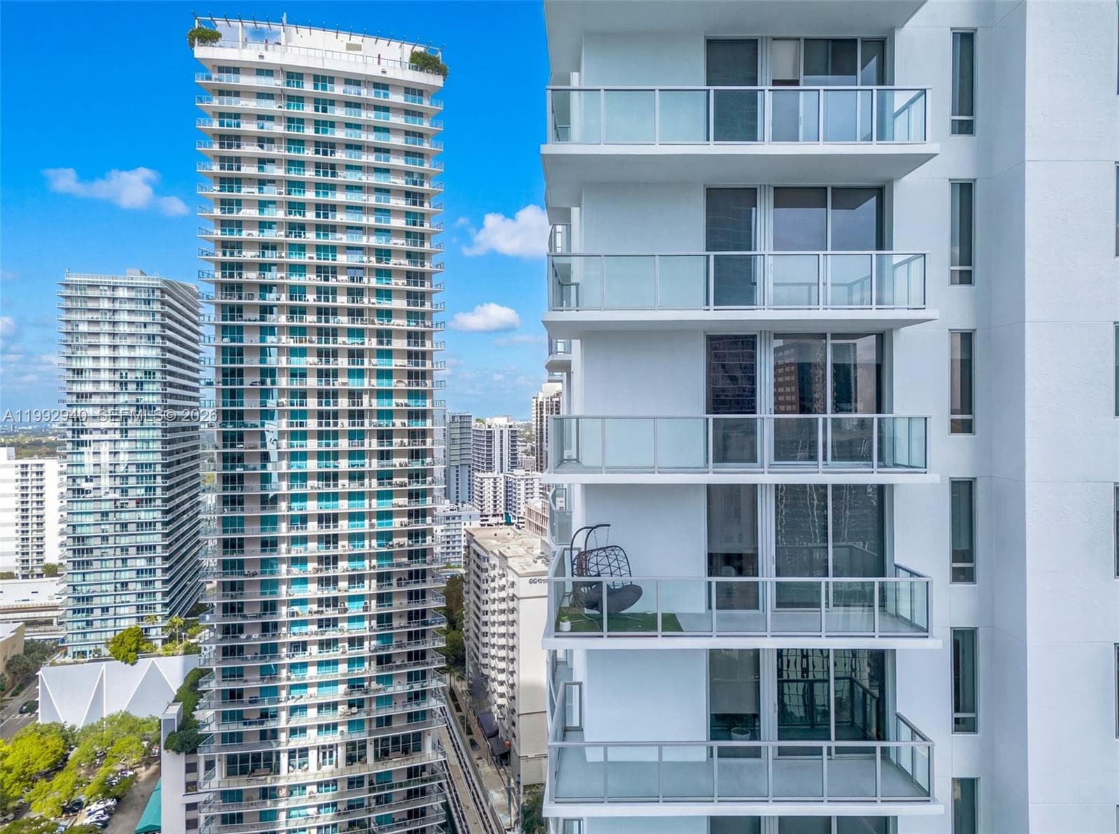1050 Brickell Ave # 2510, Miami FL 33131 — 29