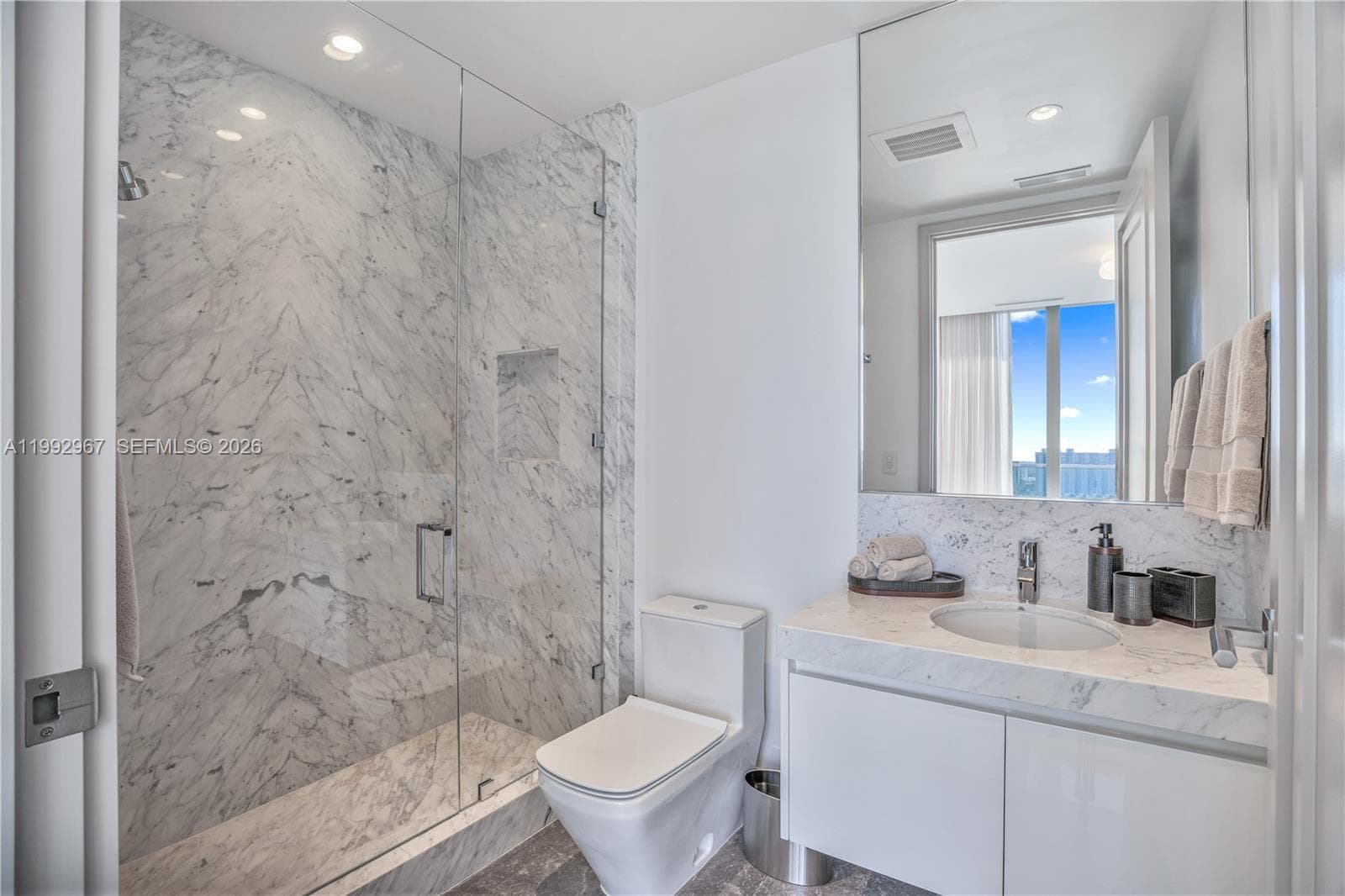 17901 Collins Ave # 2404, Sunny Isles Beach FL 33160 — 18