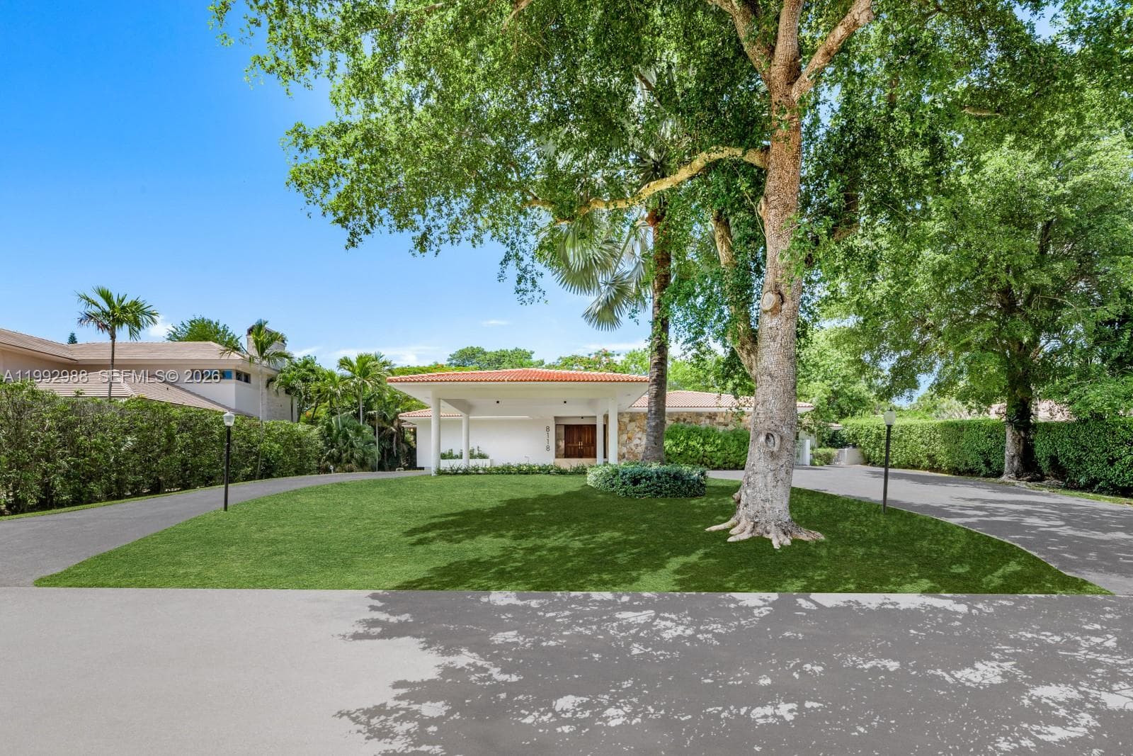 8118 Los Pinos Blvd, Coral Gables FL 33143 — 17
