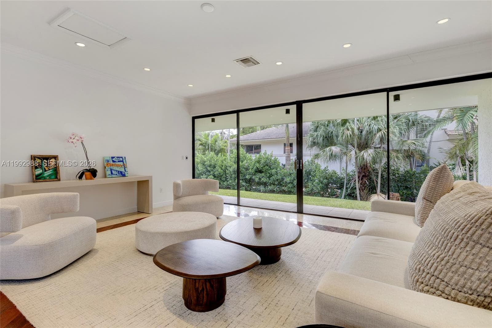 8118 Los Pinos Blvd, Coral Gables FL 33143 — 3