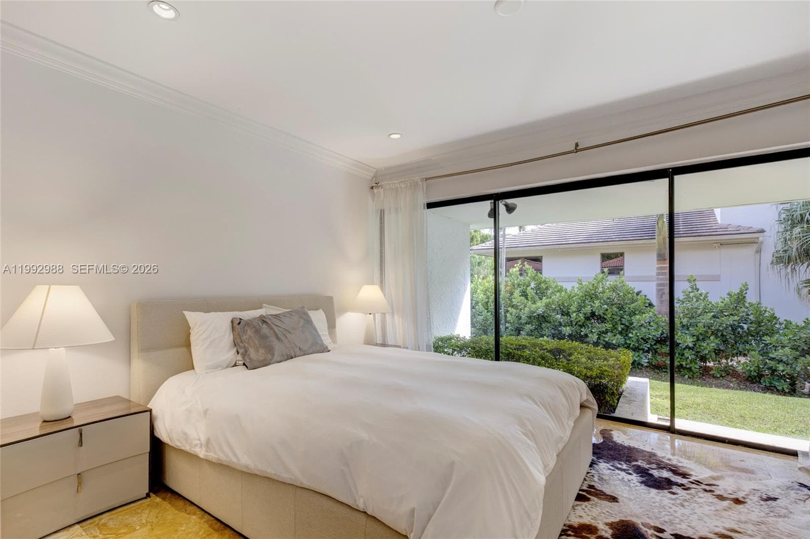 8118 Los Pinos Blvd, Coral Gables FL 33143 — 14