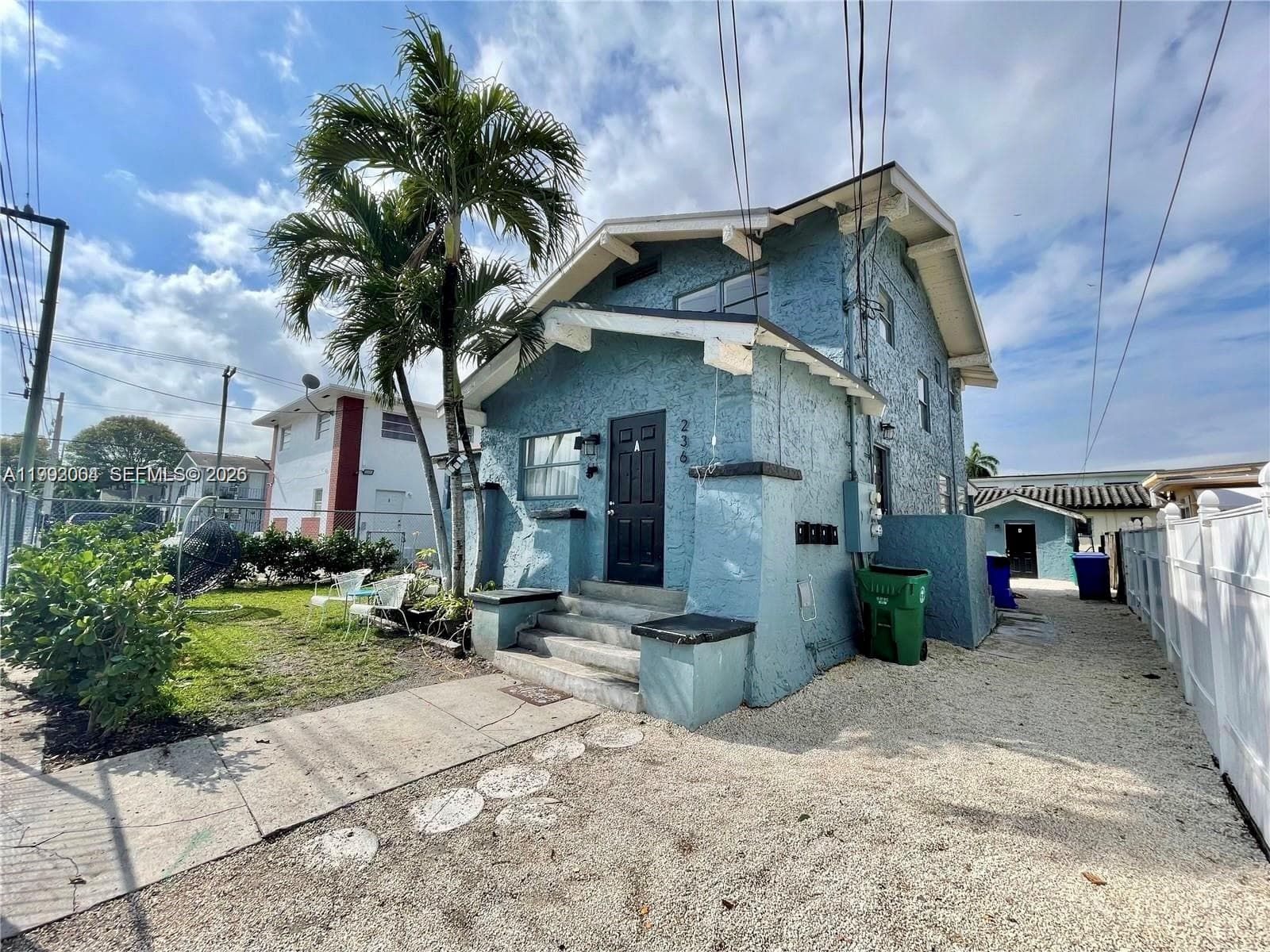236 SW 10th Ave # B, Miami FL 33130 — 1