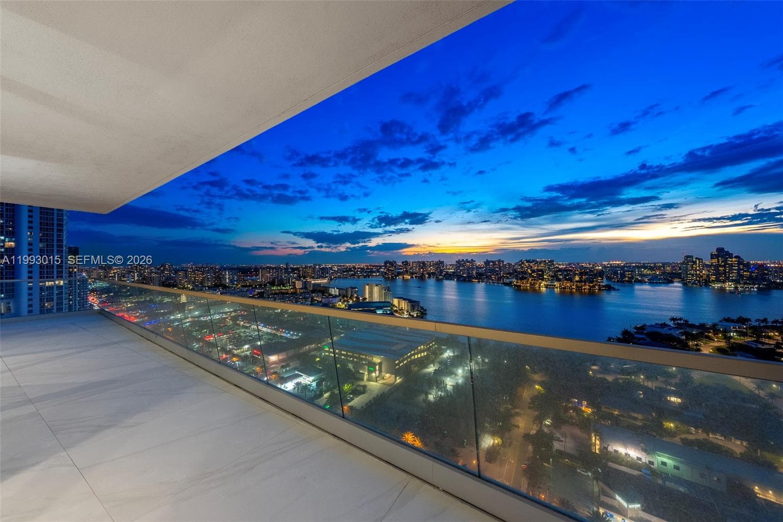 18501 Collins Ave # 2504, Sunny Isles Beach FL 33160 — 68