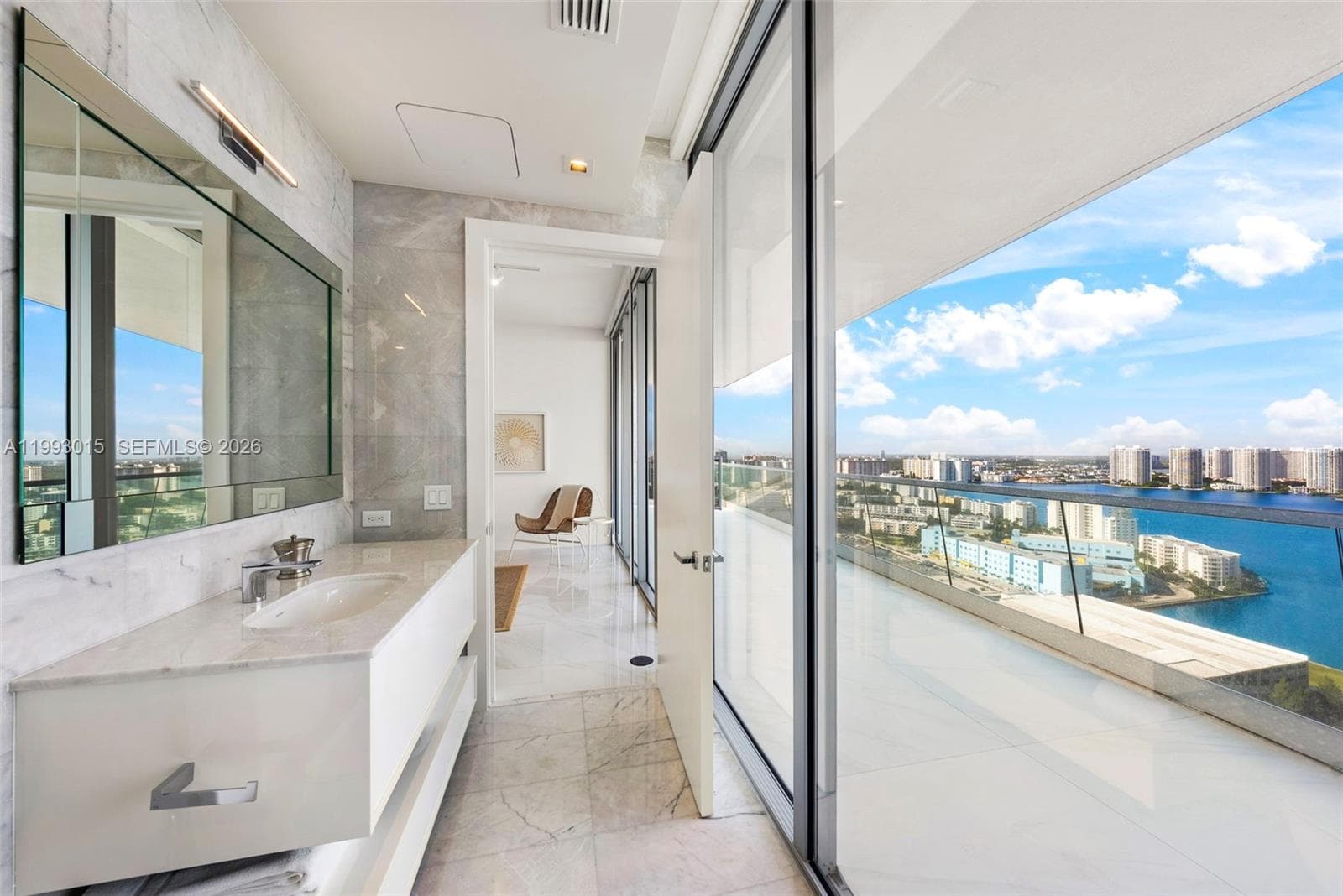18501 Collins Ave # 2504, Sunny Isles Beach FL 33160 — 42
