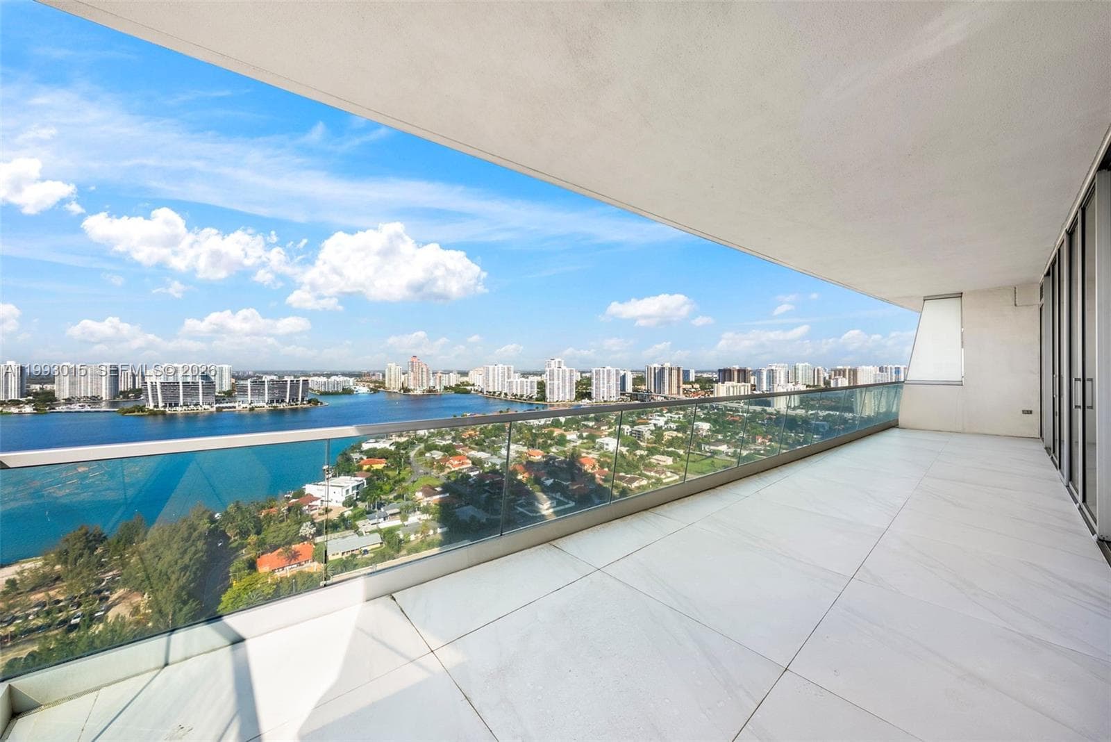 18501 Collins Ave # 2504, Sunny Isles Beach FL 33160 — 43