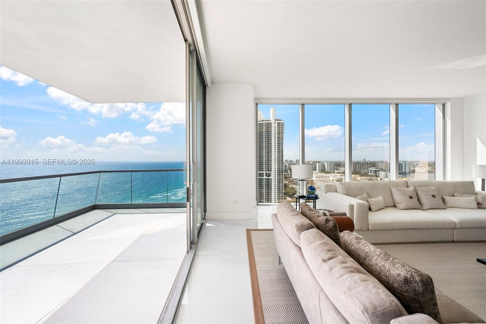 18501 Collins Ave # 2504, Sunny Isles Beach FL 33160 — 49