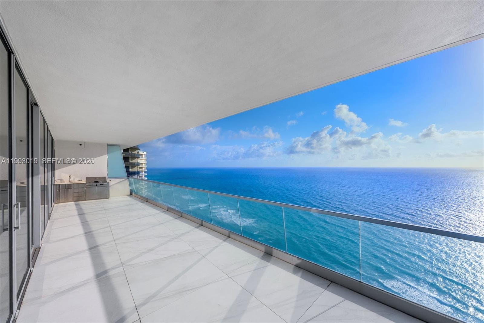 18501 Collins Ave # 2504, Sunny Isles Beach FL 33160 — 29