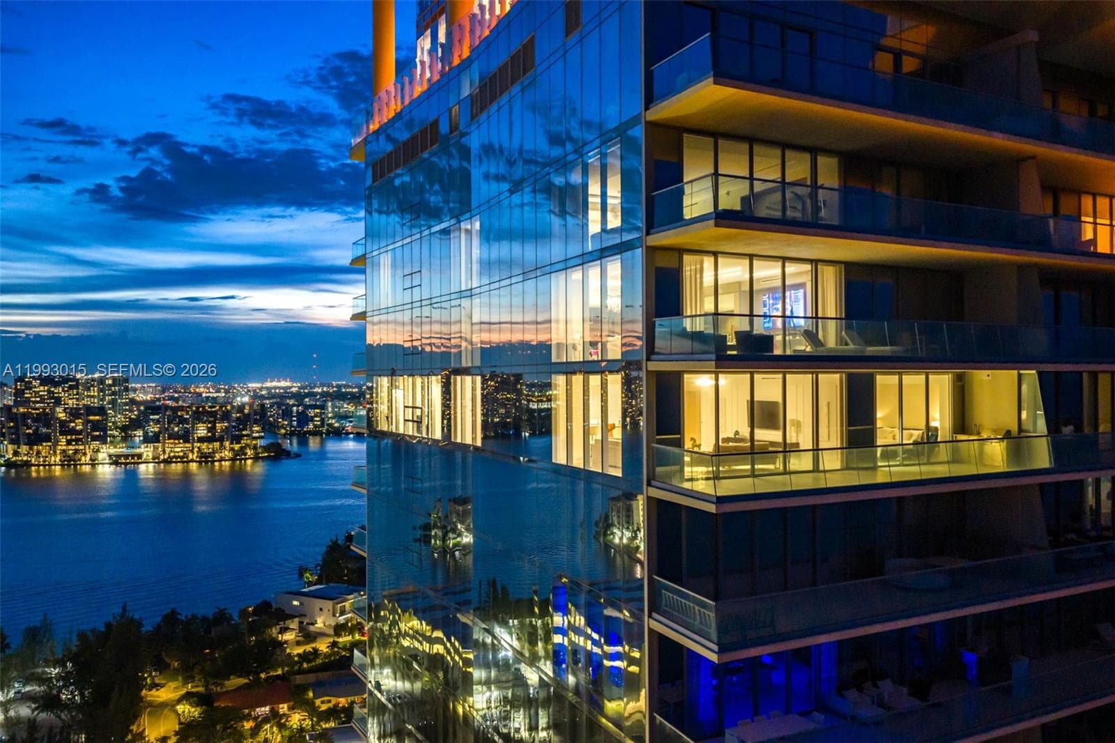 18501 Collins Ave # 2504, Sunny Isles Beach FL 33160 — 1