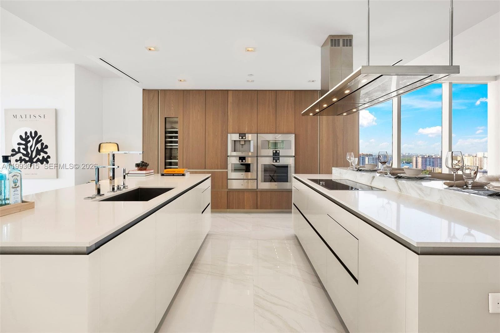 18501 Collins Ave # 2504, Sunny Isles Beach FL 33160 — 19