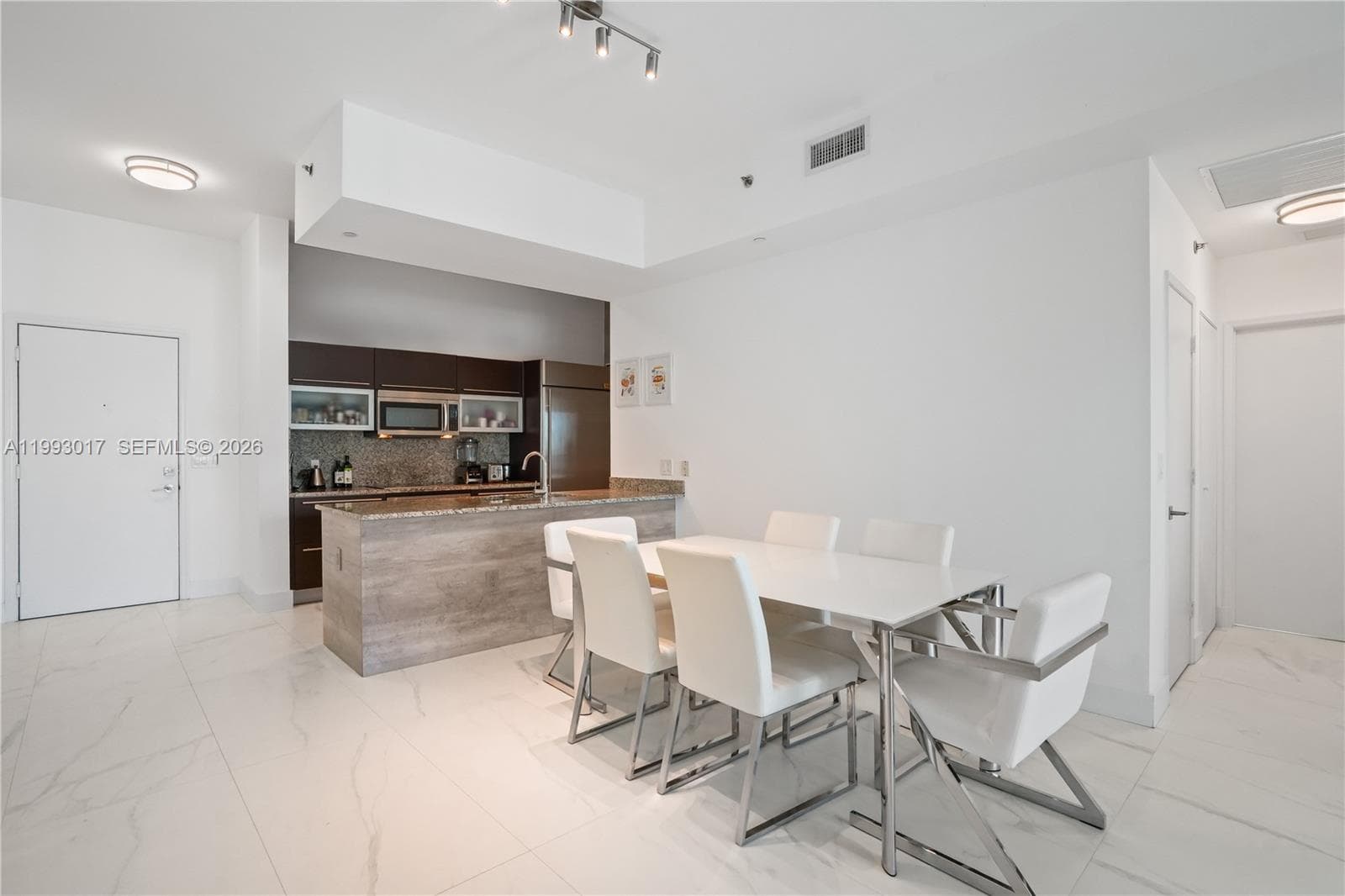 950 Brickell Bay Dr # 4101, Miami FL 33131 — 9