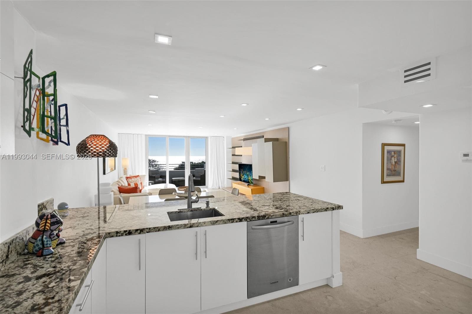 5555 Collins Ave # 3N, Miami Beach FL 33140 — 5