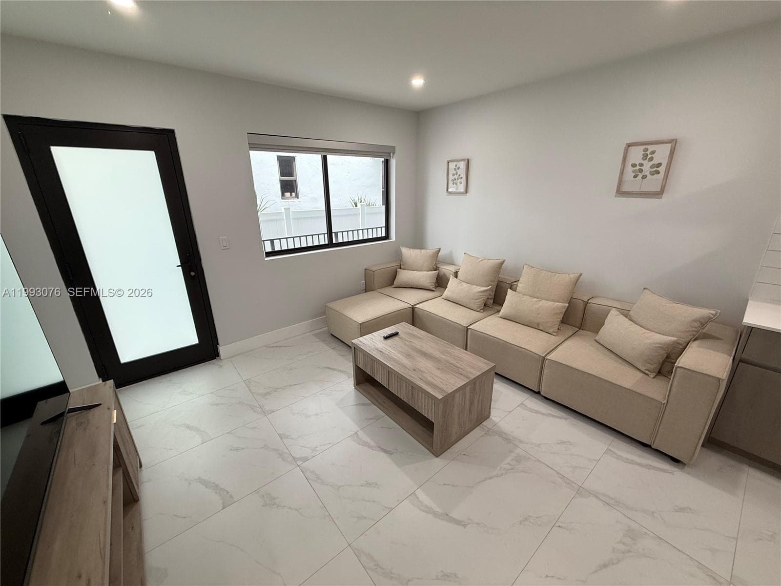 944 Jefferson Ave # 15, Miami Beach FL 33139 — 4