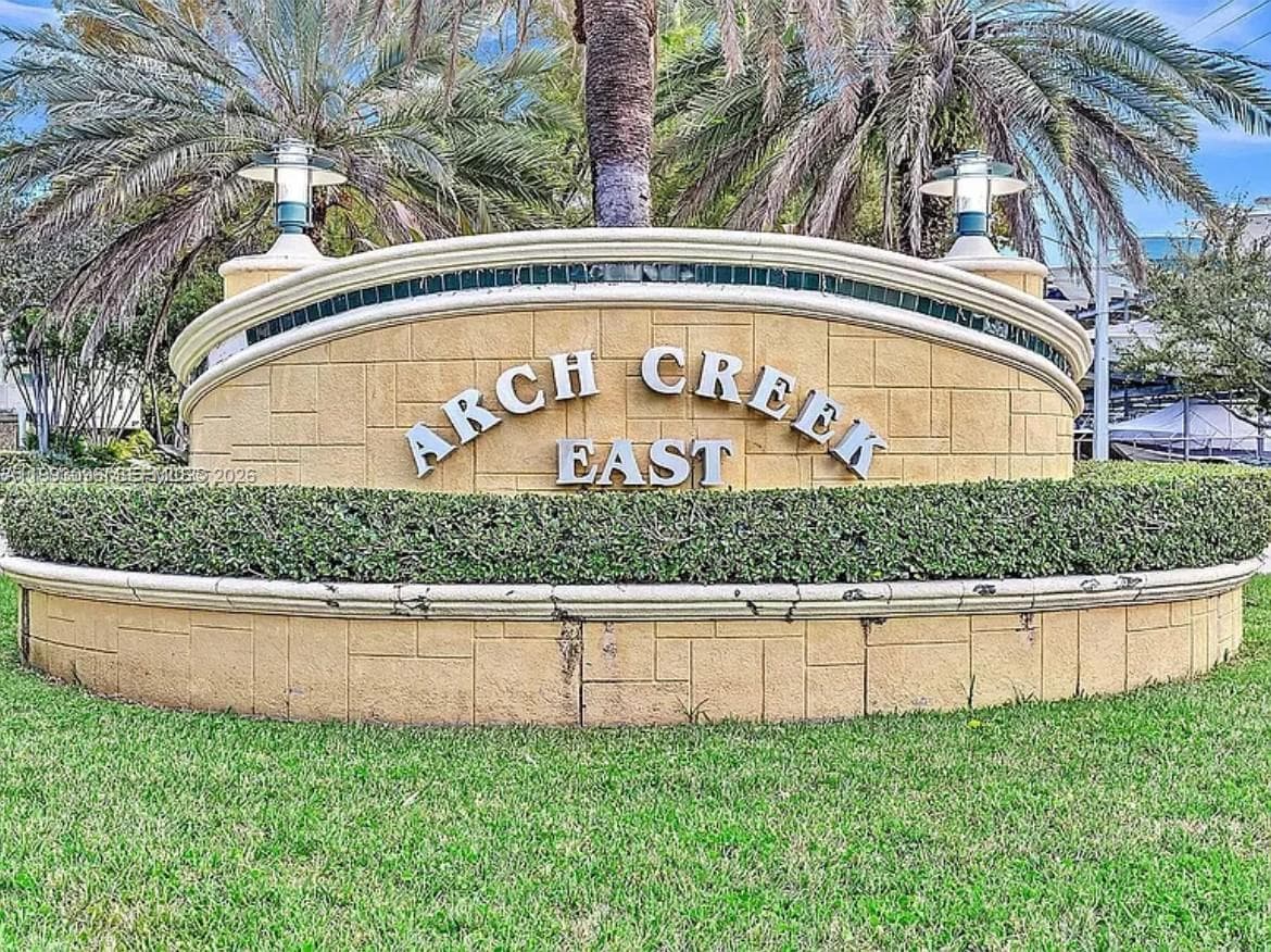 2450 NE 135th St # 103, North Miami FL 33181 — 19