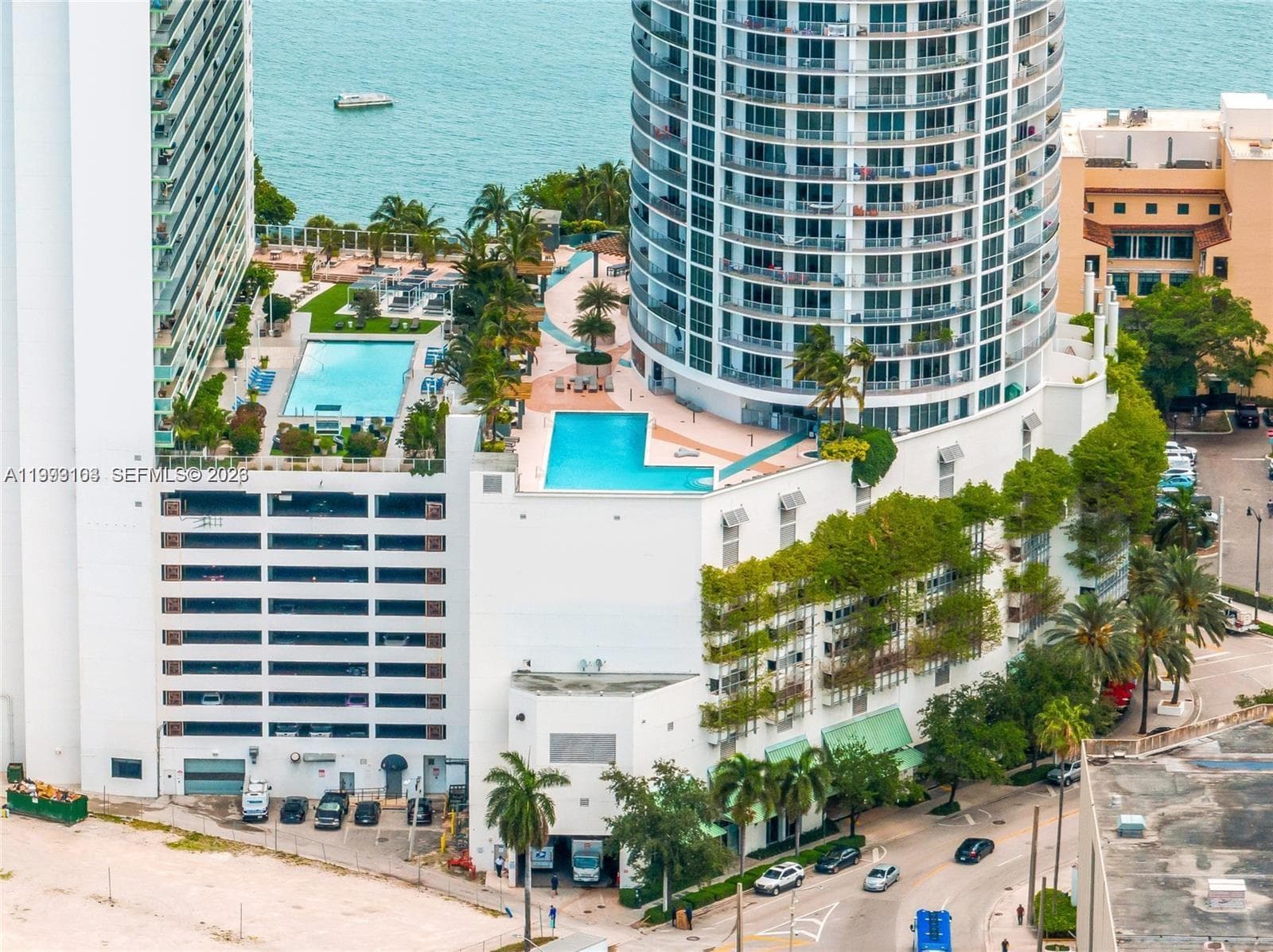 1750 N Bayshore Dr # 2401, Miami FL 33132 — 31