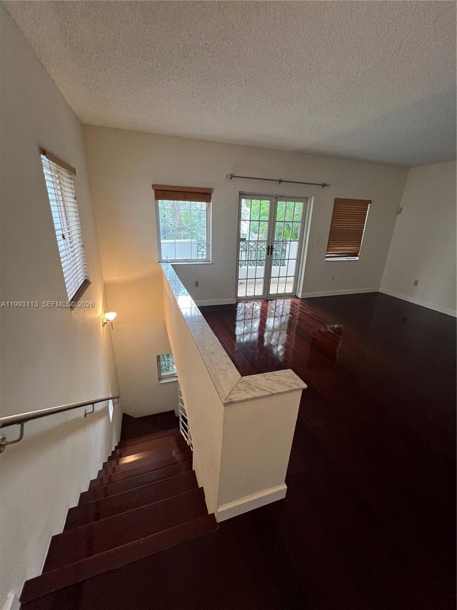 261 Navarre Ave # 4, Coral Gables FL 33134 — 6
