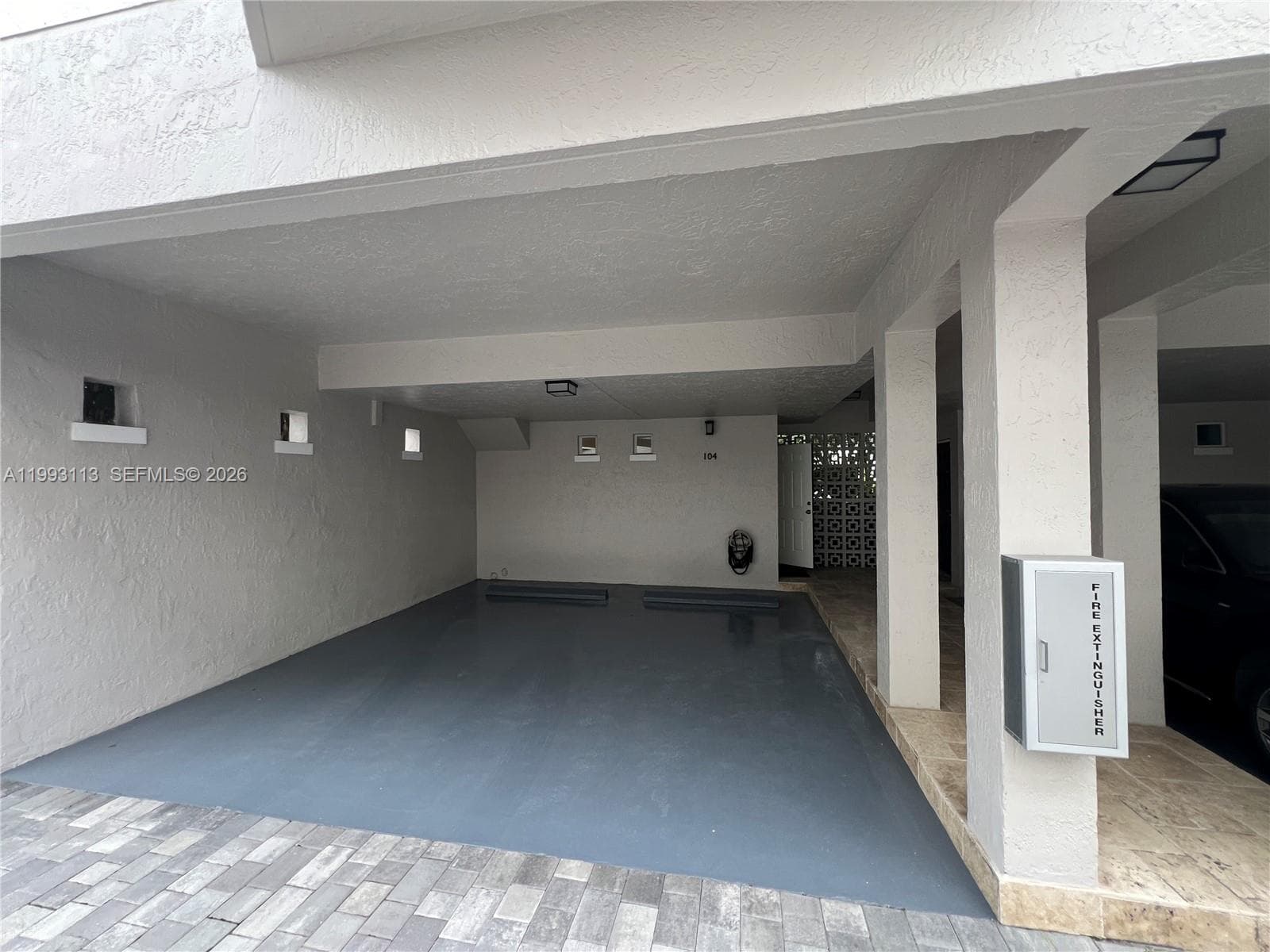 261 Navarre Ave # 4, Coral Gables FL 33134 — 3