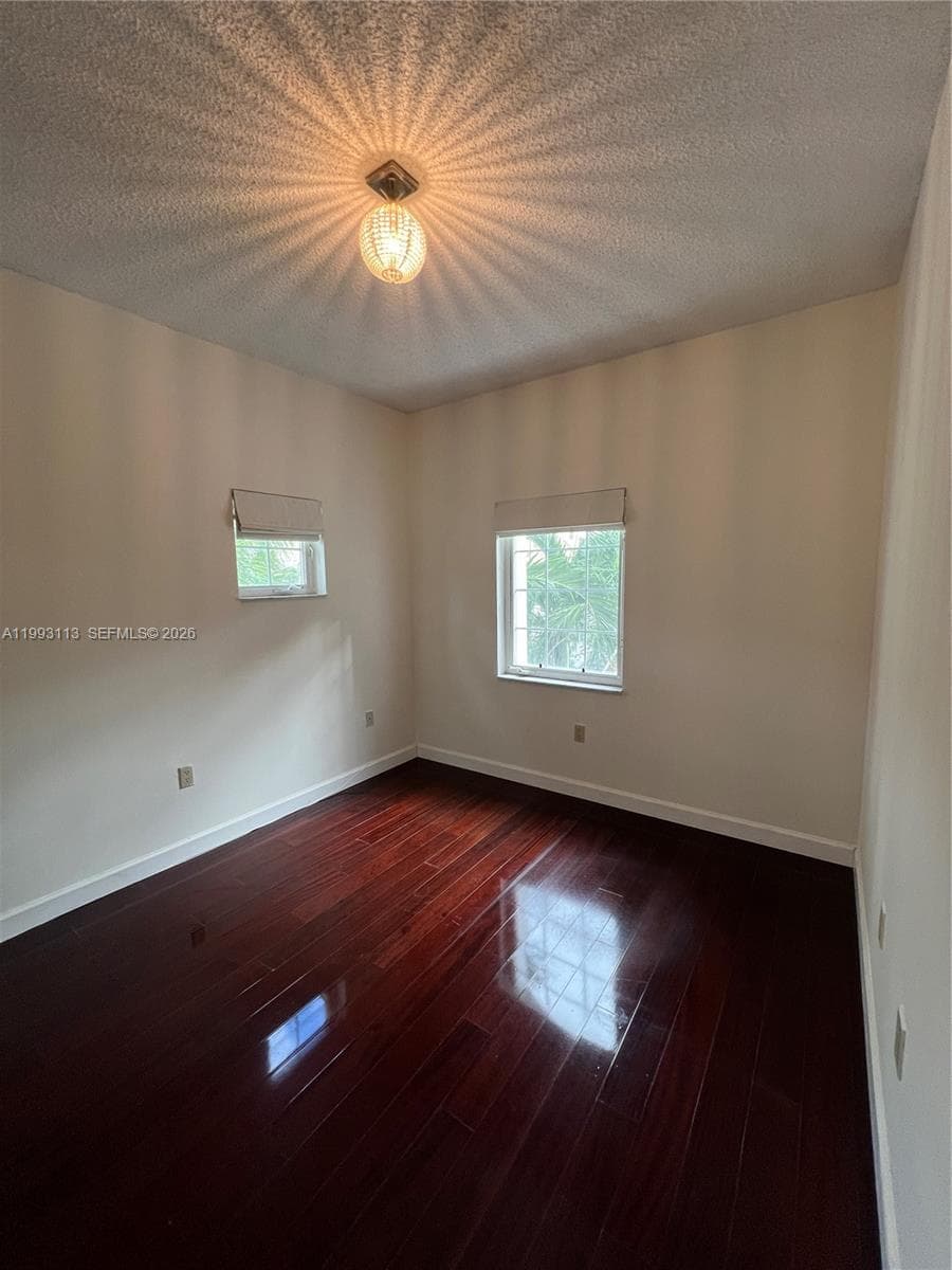 261 Navarre Ave # 4, Coral Gables FL 33134 — 9