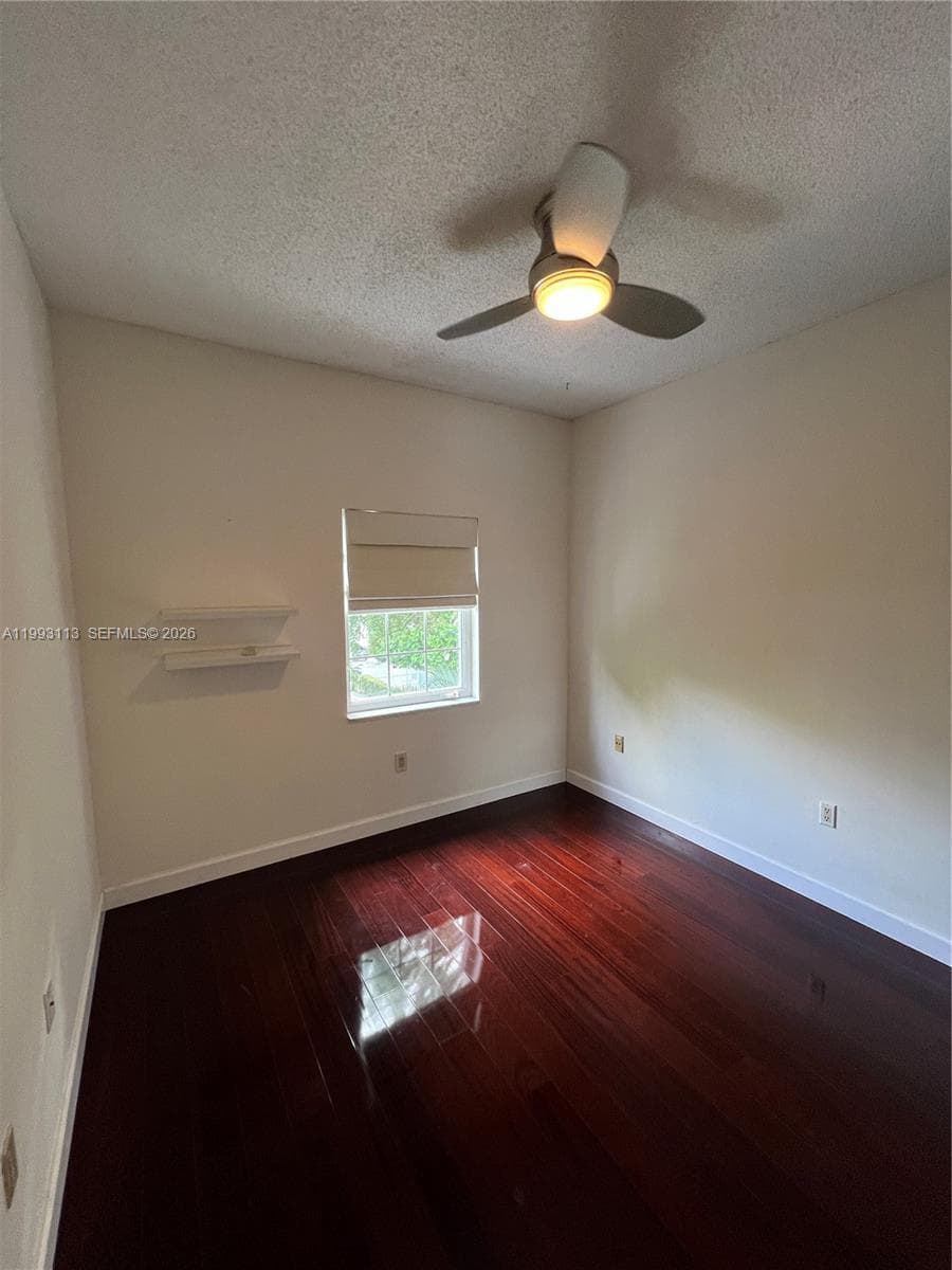261 Navarre Ave # 4, Coral Gables FL 33134 — 8