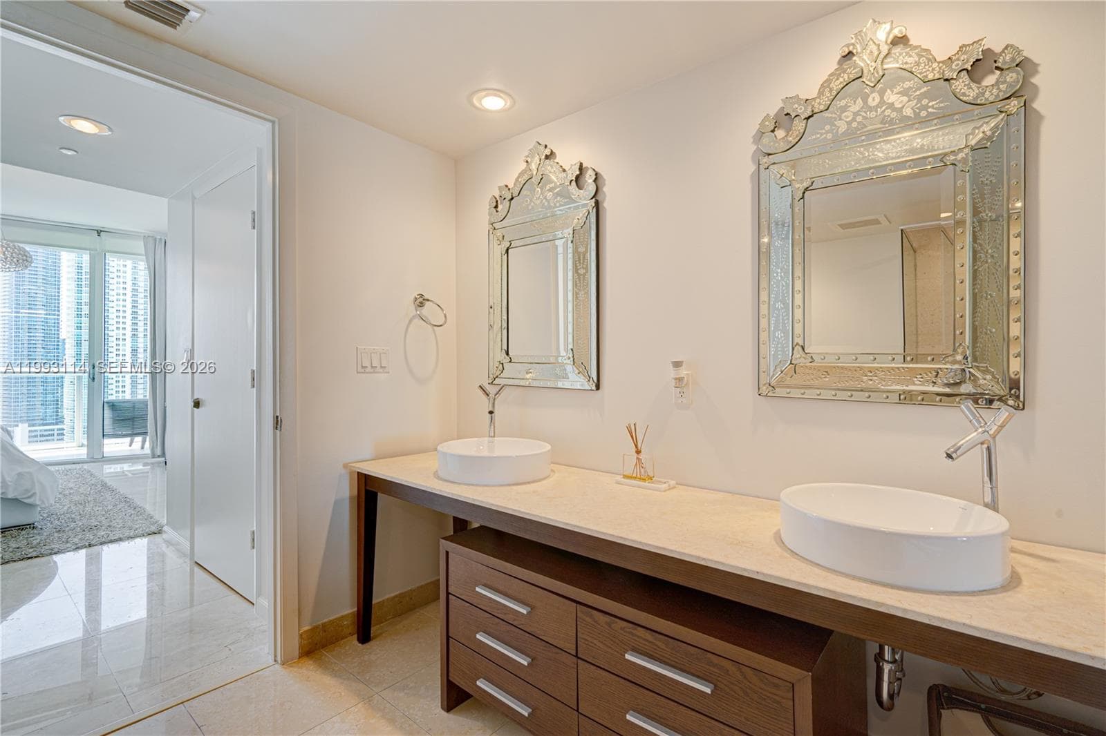 495 Brickell Ave # 3505, Miami FL 33131 — 36