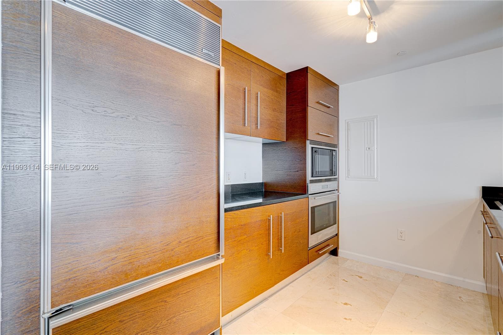 495 Brickell Ave # 3505, Miami FL 33131 — 9