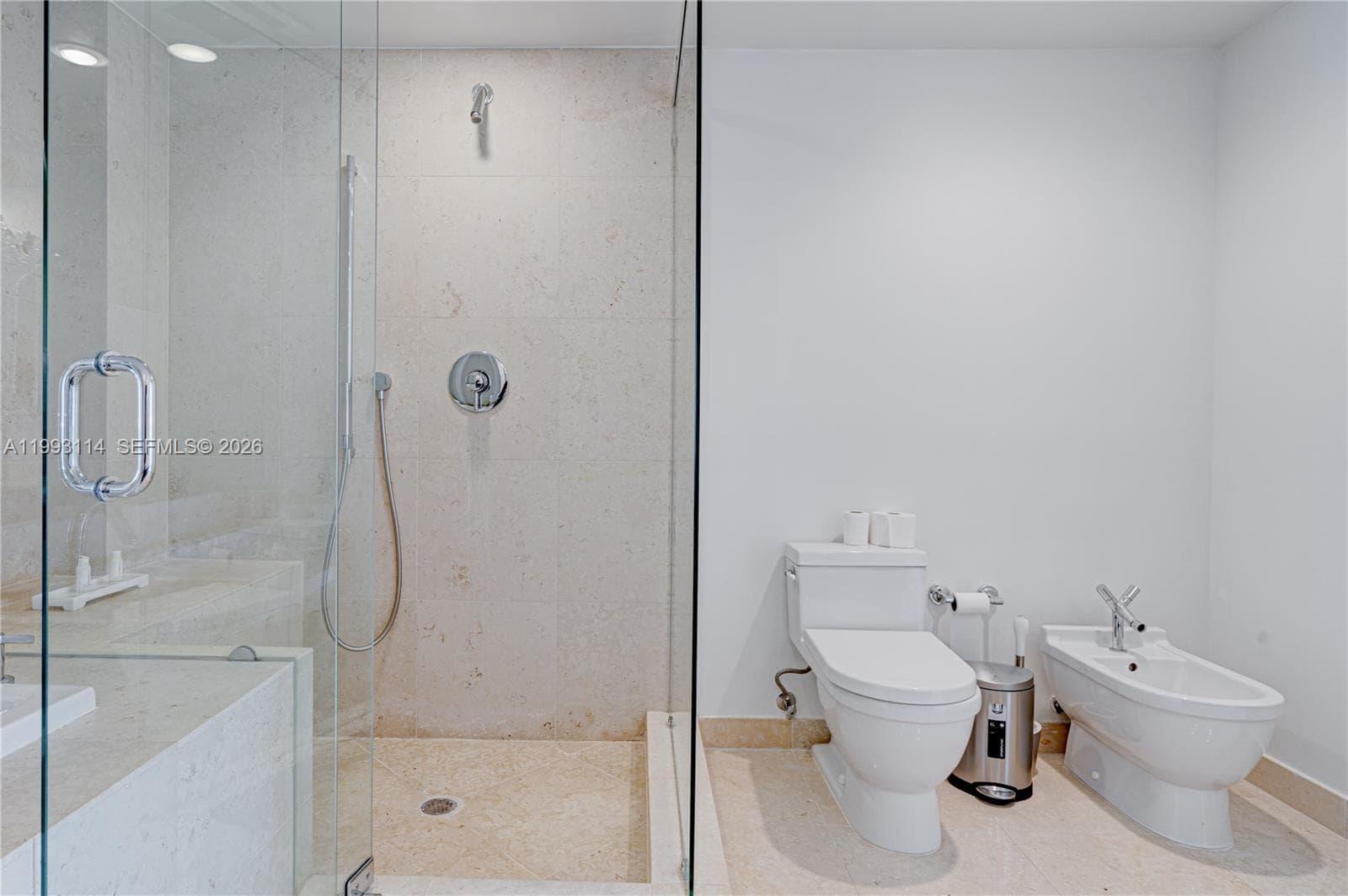 495 Brickell Ave # 3505, Miami FL 33131 — 35