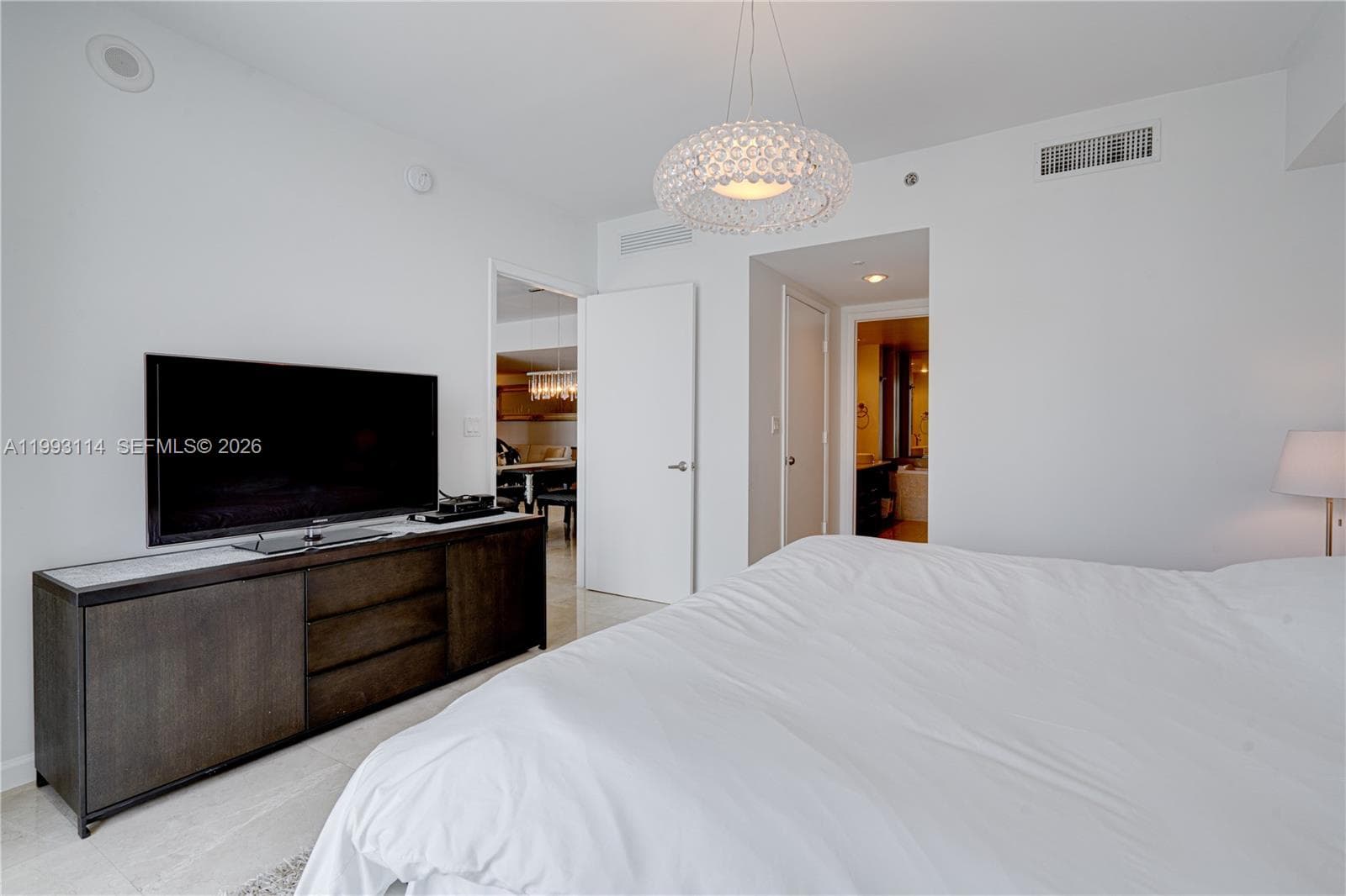 495 Brickell Ave # 3505, Miami FL 33131 — 31