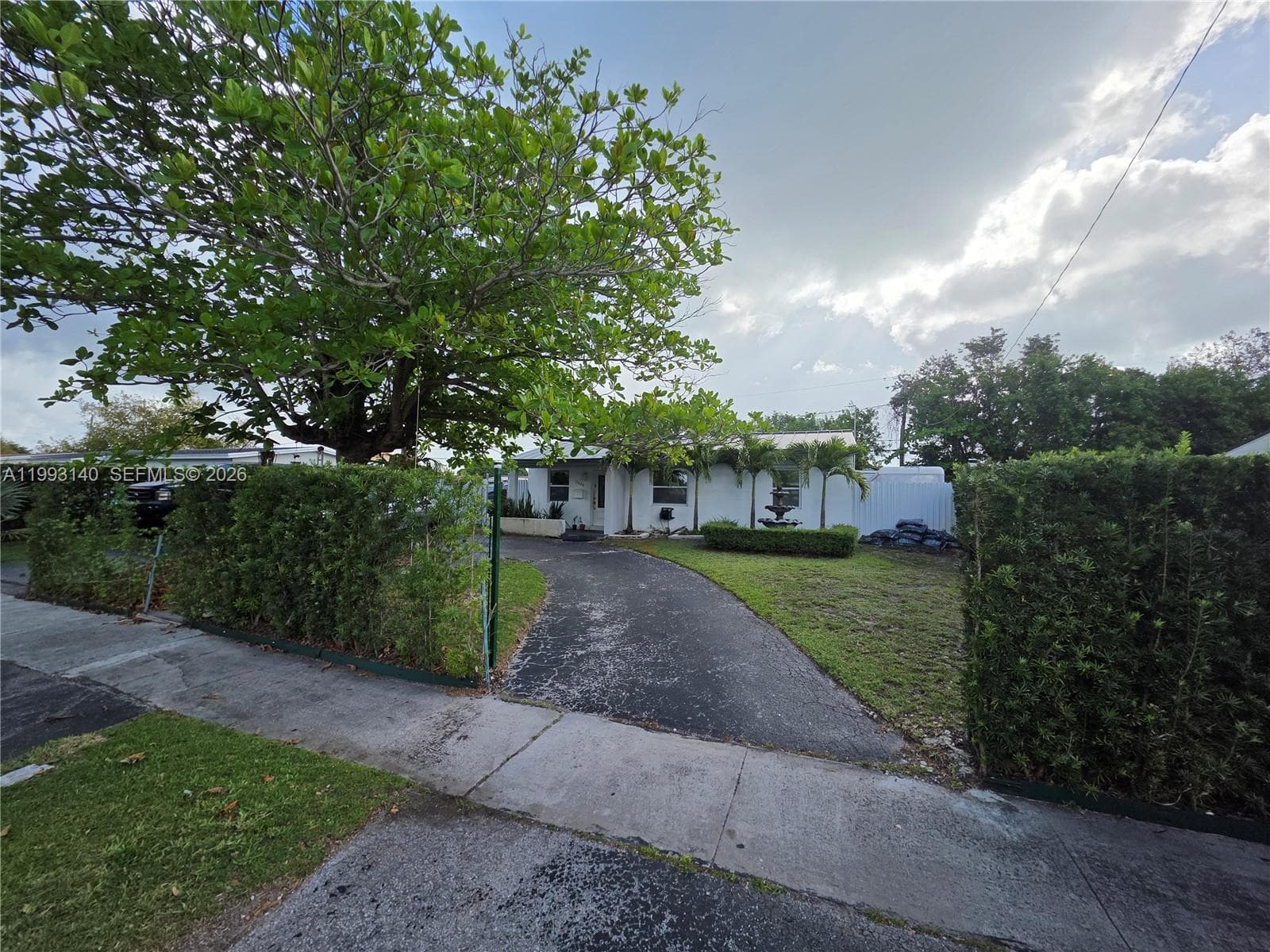 13825 Monroe St, Miami FL 33176 — 1