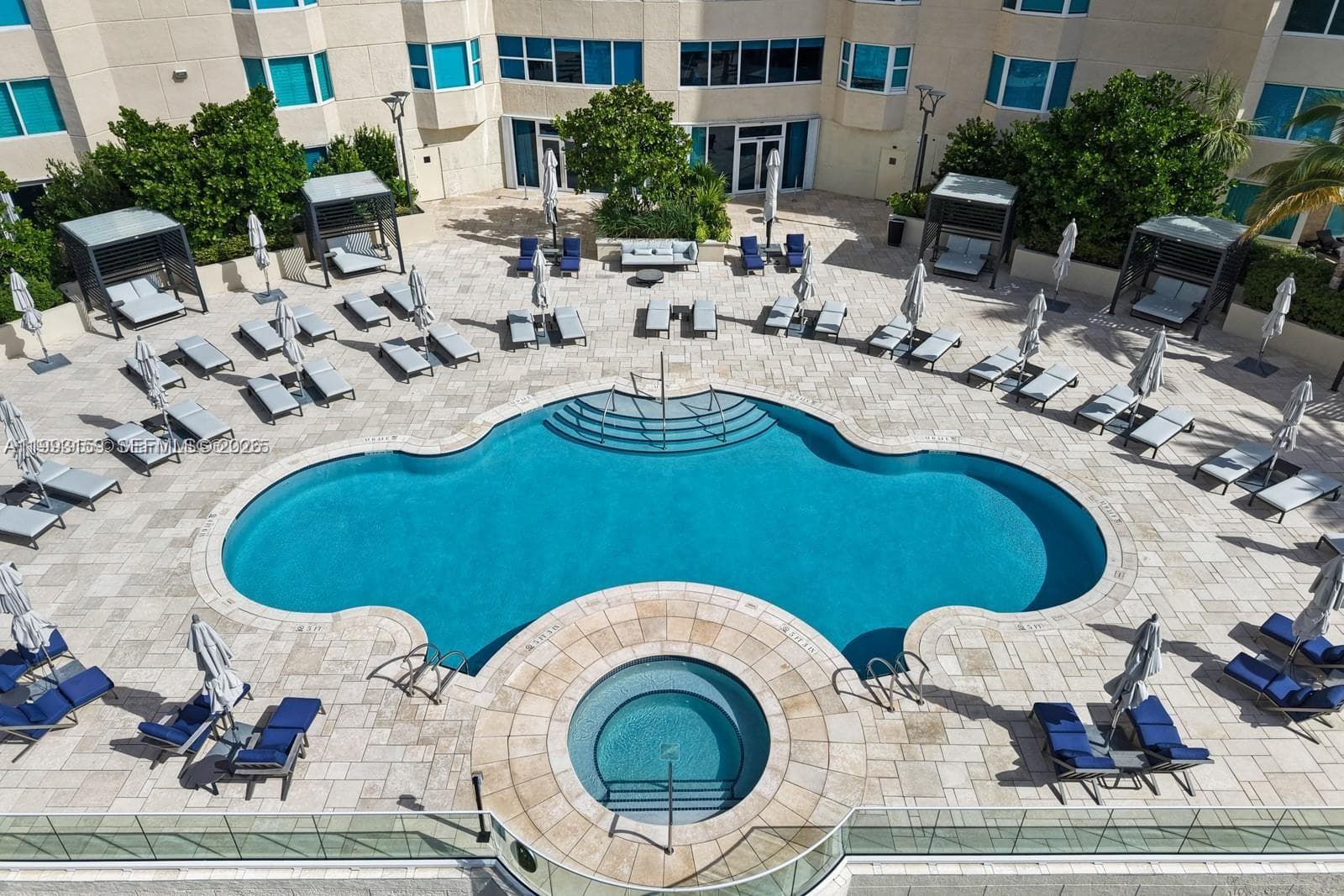 300 S Pointe Drive # 801, Miami Beach FL 33139 — 32