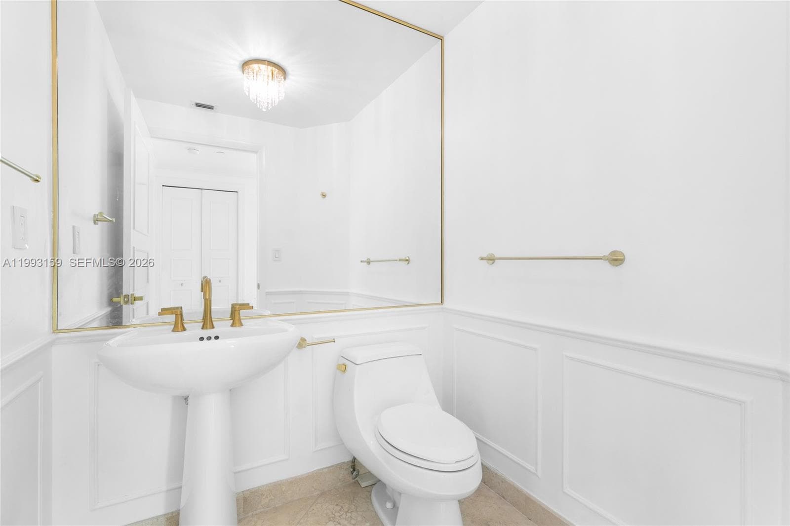 300 S Pointe Drive # 801, Miami Beach FL 33139 — 31