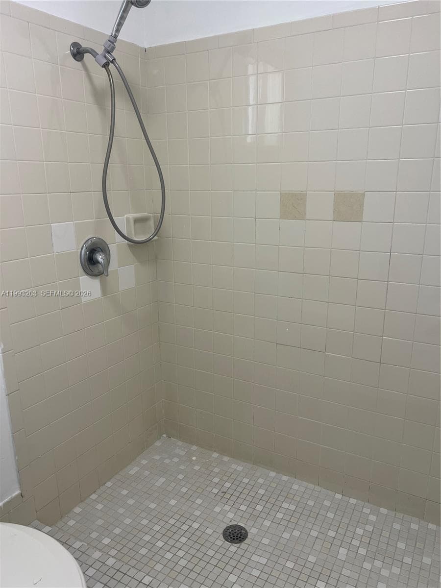 20845 SW 122nd Ct, Miami FL 33177 — 12