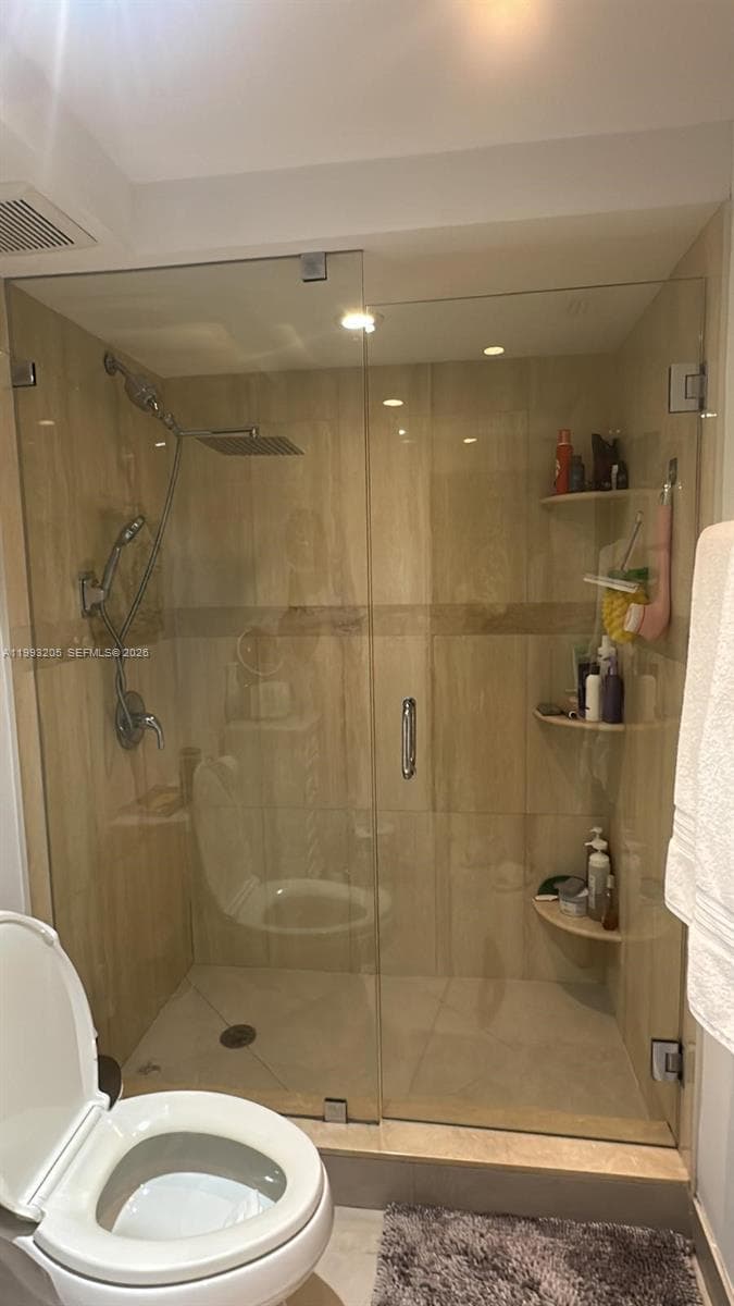 2333 Brickell Ave, Miami FL 33129 — 15